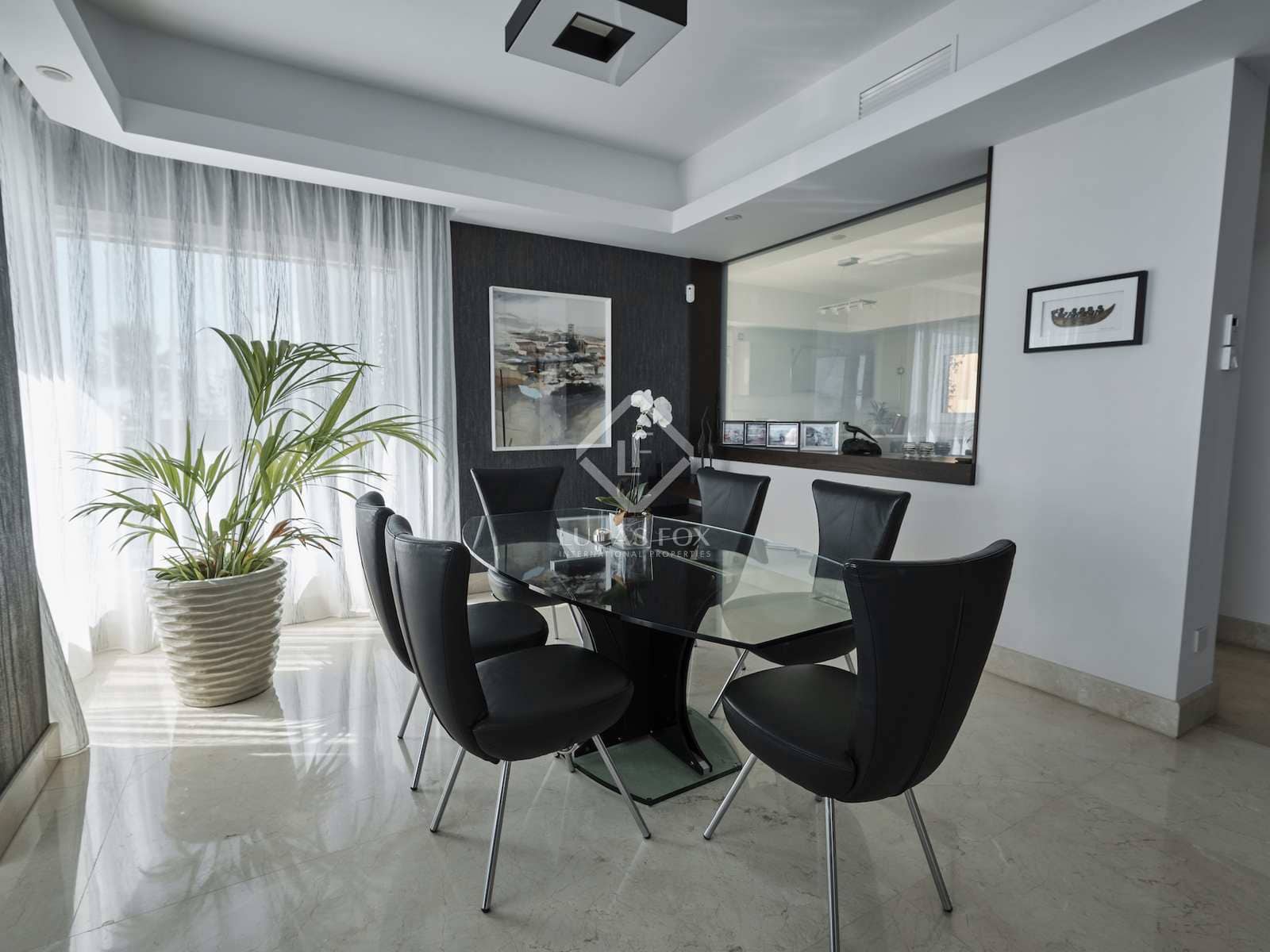 5 soverom Villa til salgs i Manilva med svømmebasseng garasje - € 3 295 000 (Ref: 8242695)