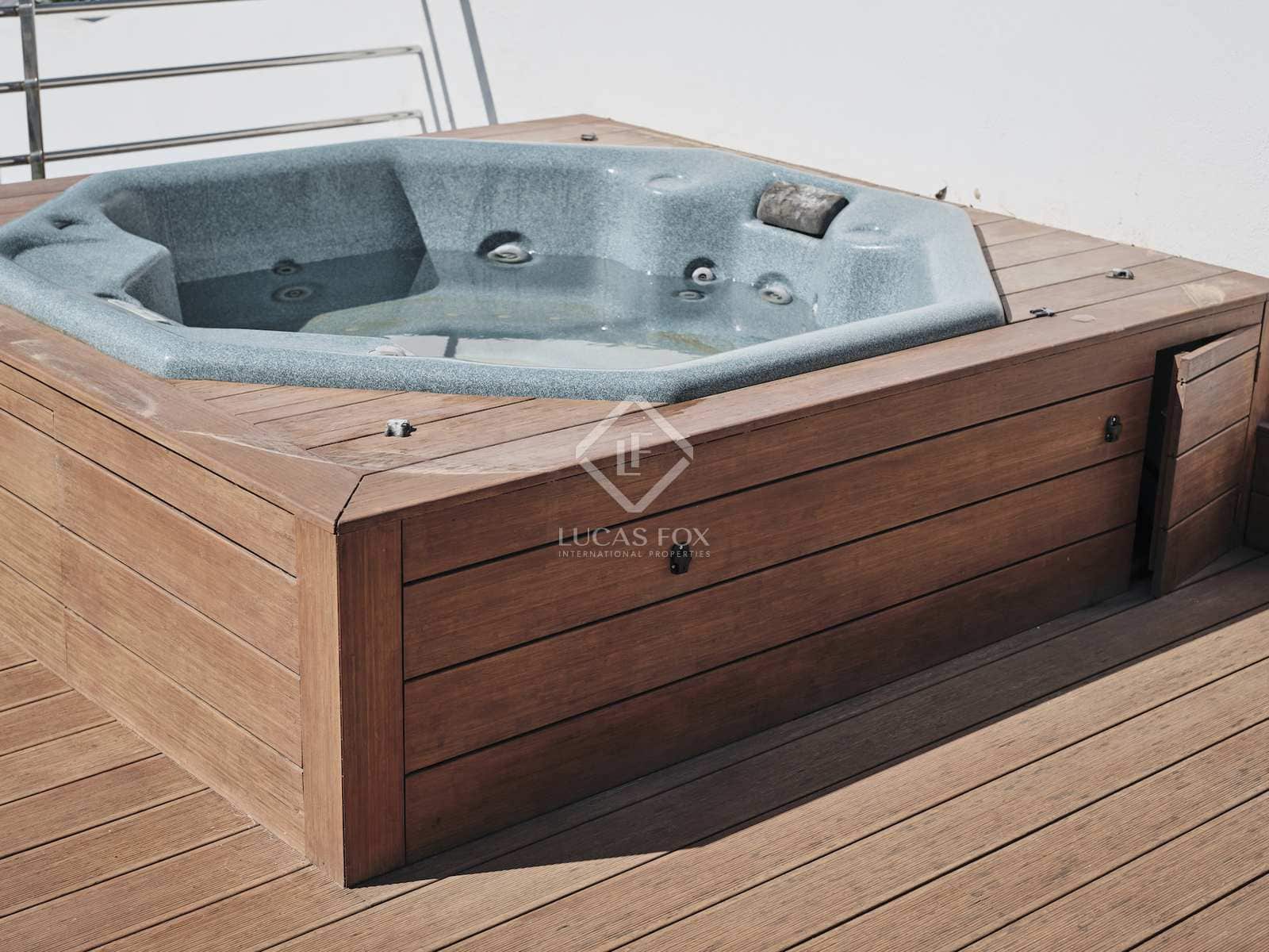 5 soverom Villa til salgs i Manilva med svømmebasseng garasje - € 3 295 000 (Ref: 8242695)