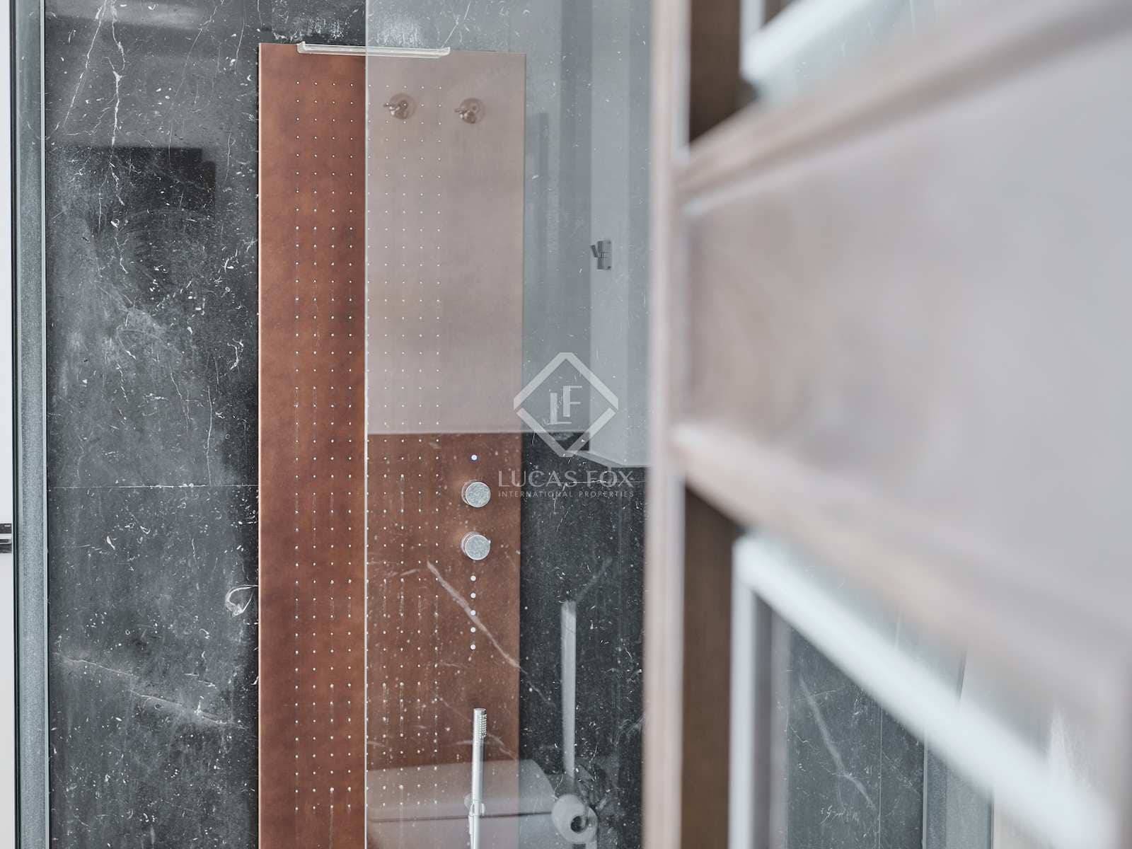 5 soverom Villa til salgs i Manilva med svømmebasseng garasje - € 3 295 000 (Ref: 8242695)