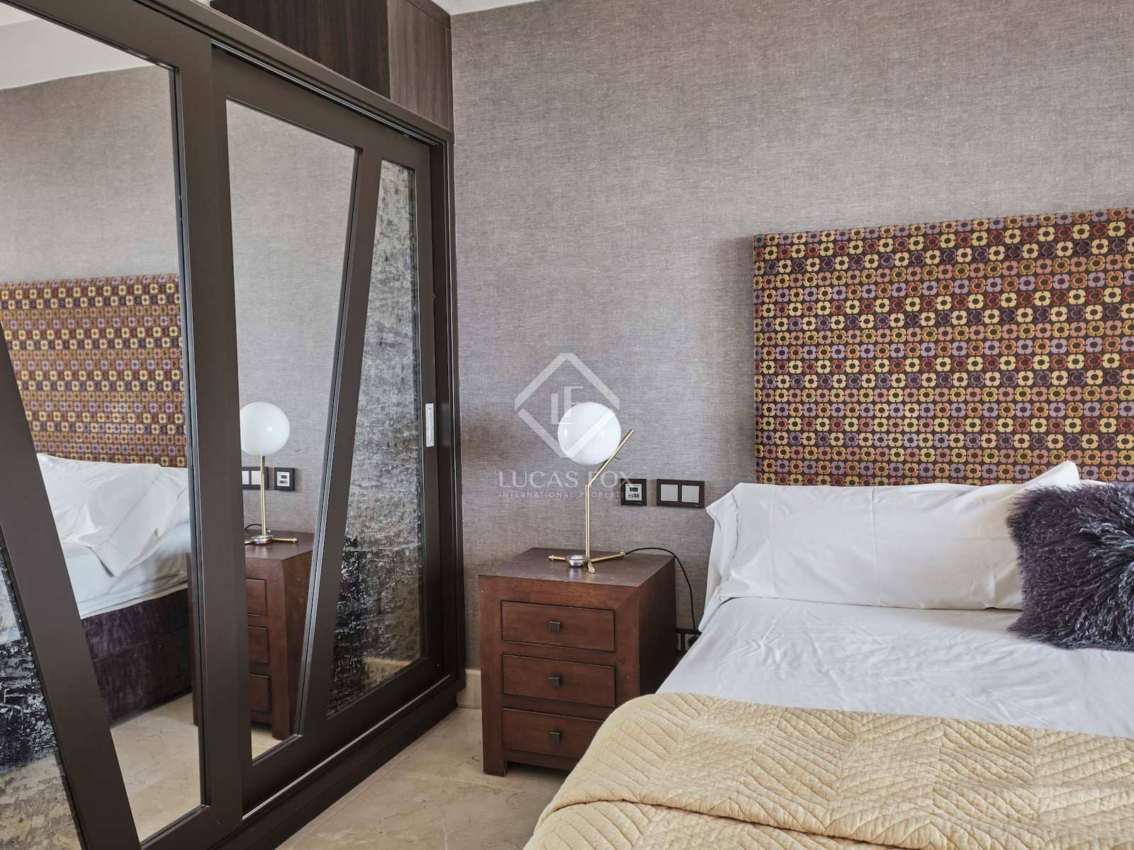 5 soverom Villa til salgs i Manilva med svømmebasseng garasje - € 3 295 000 (Ref: 8242695)