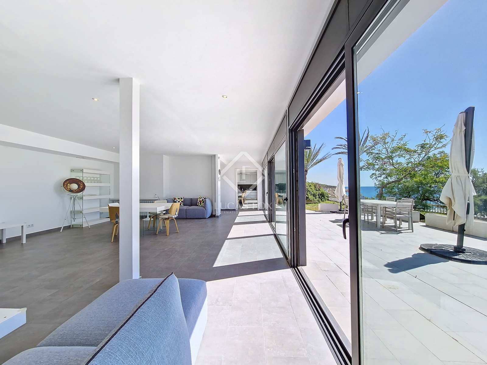 5 soveværelse Villa til leje i Vilanova i la Geltru med garage - € 8.000 (Ref: 8243514)