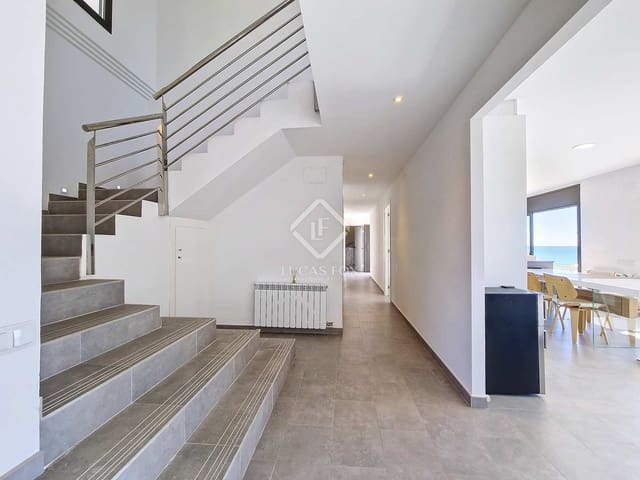 5 soverom Villa til leie i Vilanova i la Geltrú med garasje - € 8 000 (Ref: 8243514)