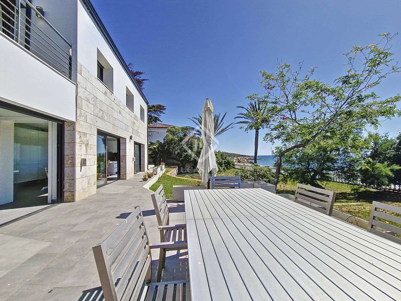 5 soveværelse Villa til leje i Vilanova i la Geltru med garage - € 8.000 (Ref: 8243514)