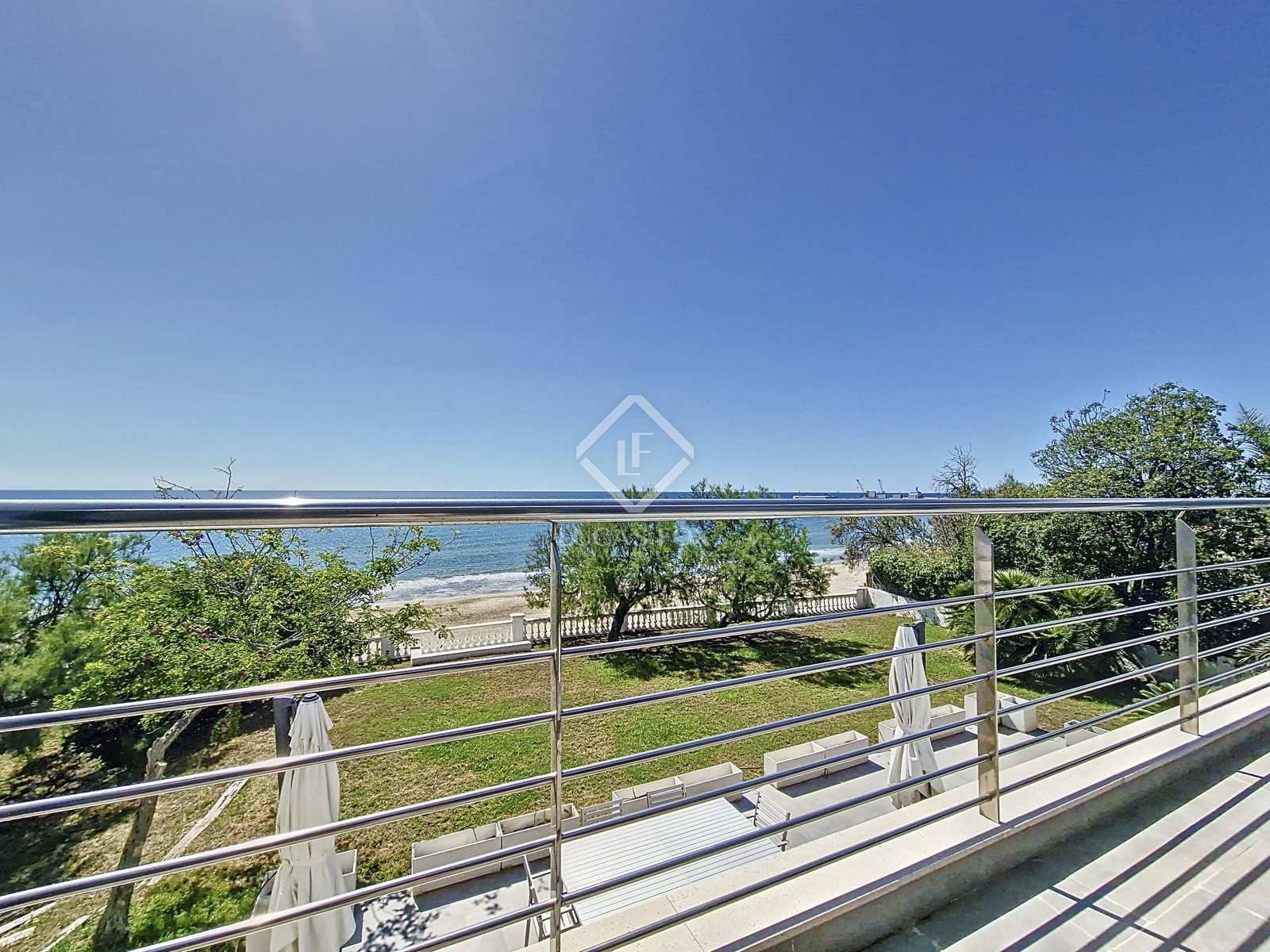 5 soveværelse Villa til leje i Vilanova i la Geltru med garage - € 8.000 (Ref: 8243514)