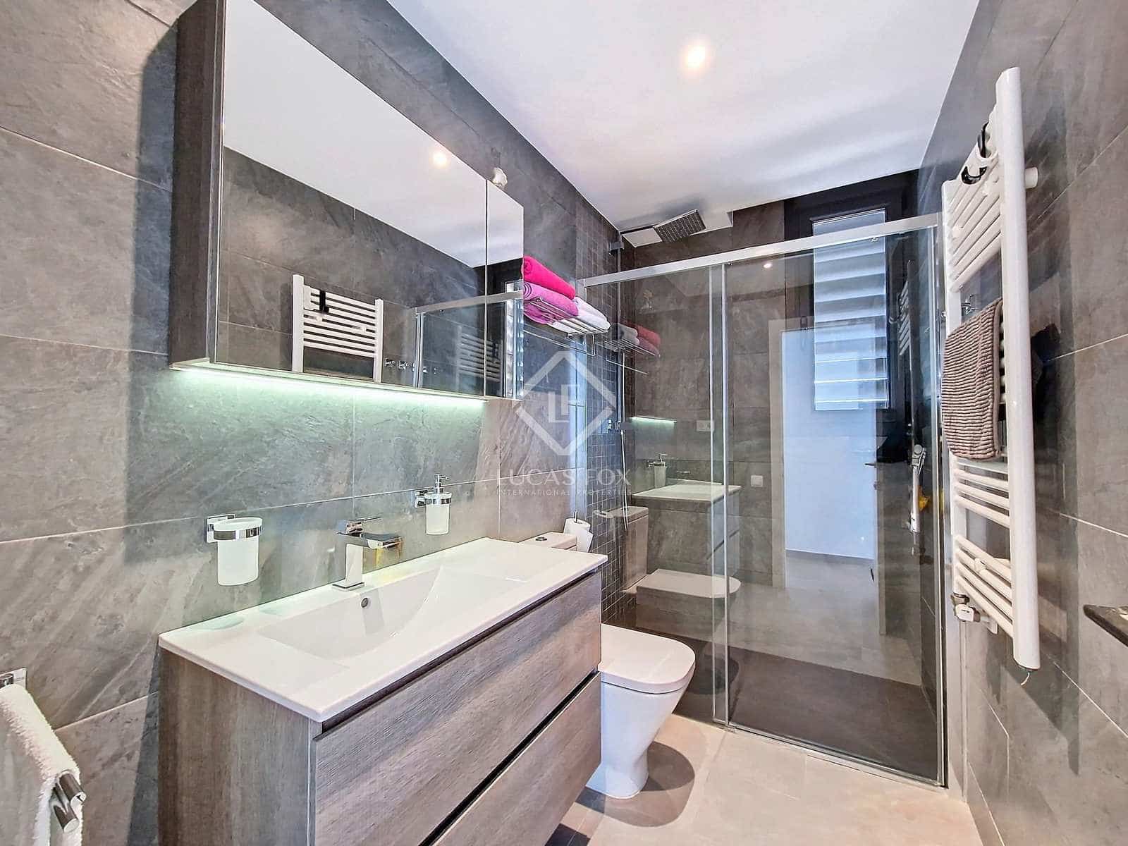 5 soveværelse Villa til leje i Vilanova i la Geltru med garage - € 8.000 (Ref: 8243514)