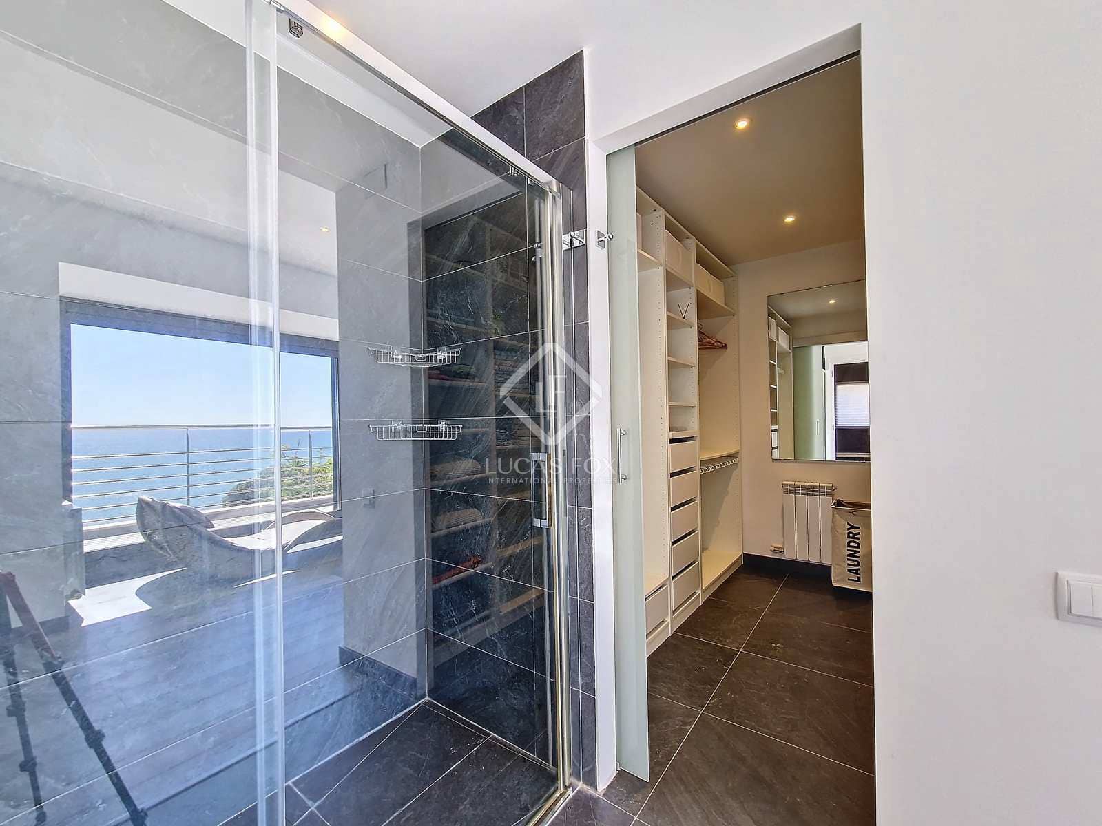 5 soveværelse Villa til leje i Vilanova i la Geltru med garage - € 8.000 (Ref: 8243514)