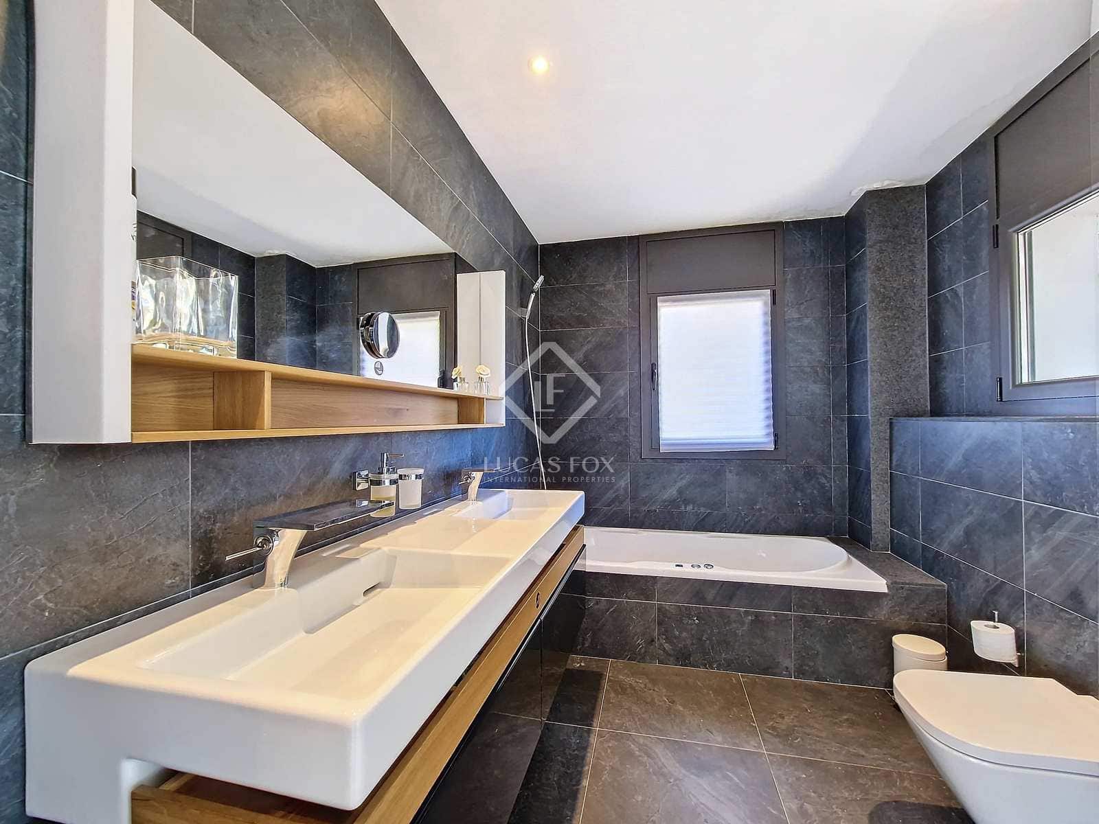 5 soveværelse Villa til leje i Vilanova i la Geltru med garage - € 8.000 (Ref: 8243514)