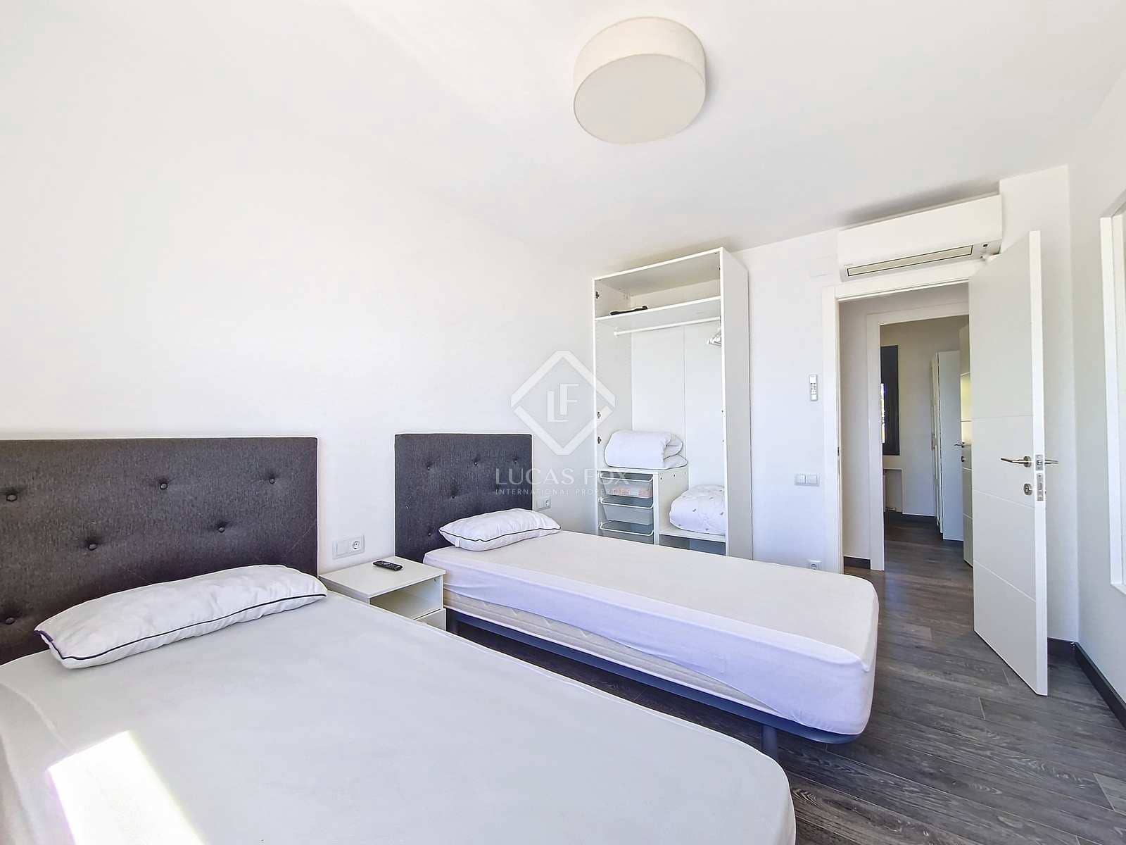 5 soveværelse Villa til leje i Vilanova i la Geltru med garage - € 8.000 (Ref: 8243514)