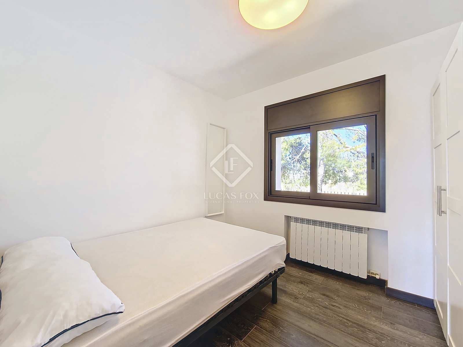 5 soveværelse Villa til leje i Vilanova i la Geltru med garage - € 8.000 (Ref: 8243514)