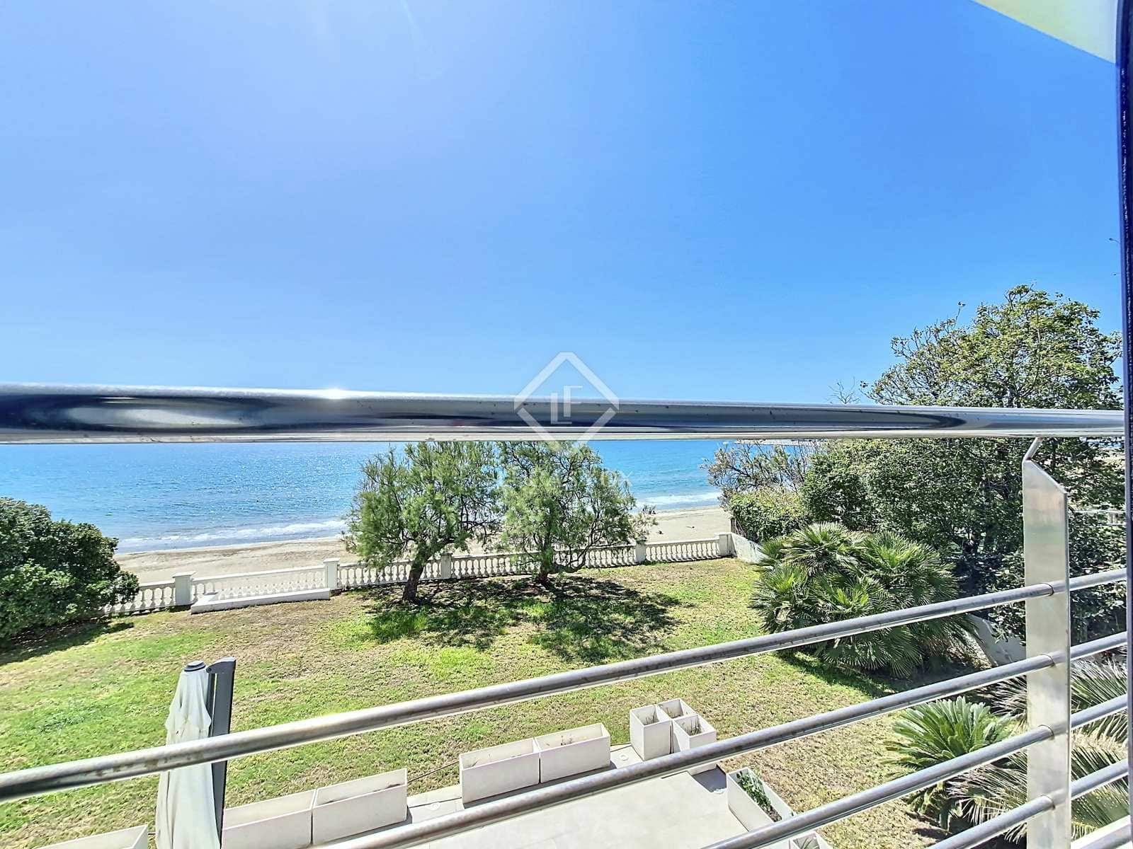 5 soveværelse Villa til leje i Vilanova i la Geltru med garage - € 8.000 (Ref: 8243514)