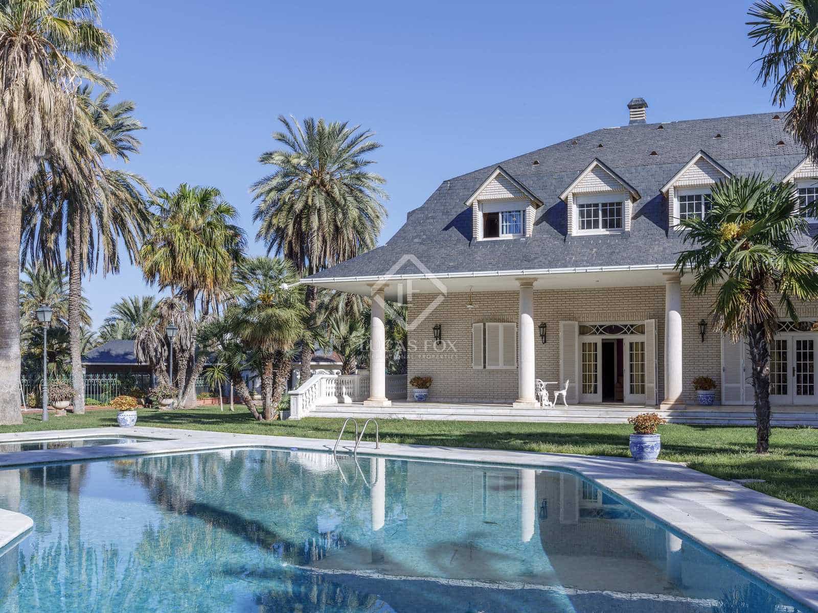 7 soveværelse Villa til salg i La Pobla de Vallbona med swimmingpool garage - € 1.950.000 (Ref: 8244413)