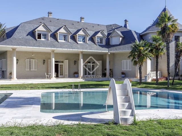 7 soverom Villa til salgs i La Pobla de Vallbona med svømmebasseng garasje - € 1 950 000 (Ref: 8244413)