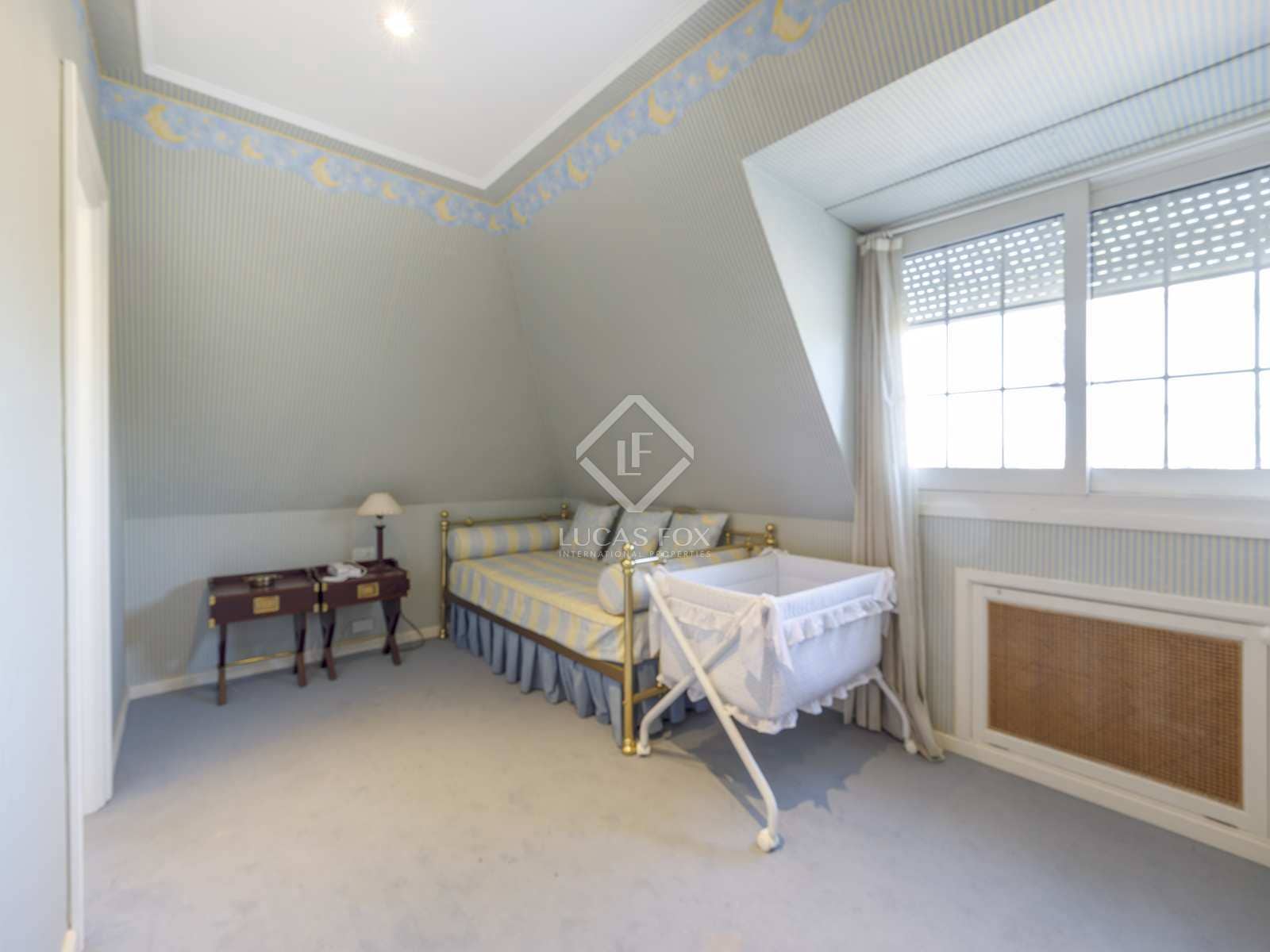 7 soveværelse Villa til salg i La Pobla de Vallbona med swimmingpool garage - € 1.950.000 (Ref: 8244413)