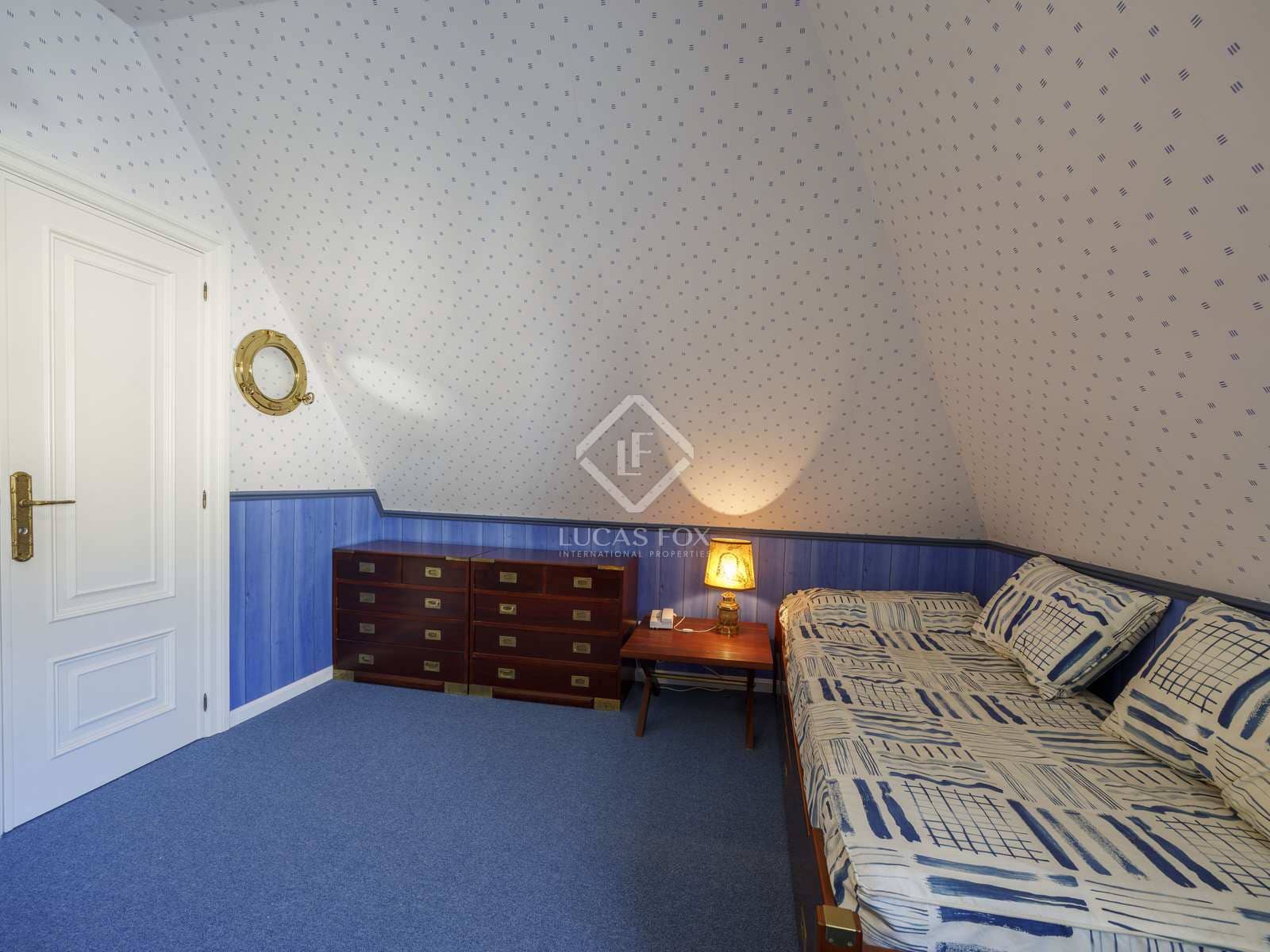 7 soveværelse Villa til salg i La Pobla de Vallbona med swimmingpool garage - € 1.950.000 (Ref: 8244413)