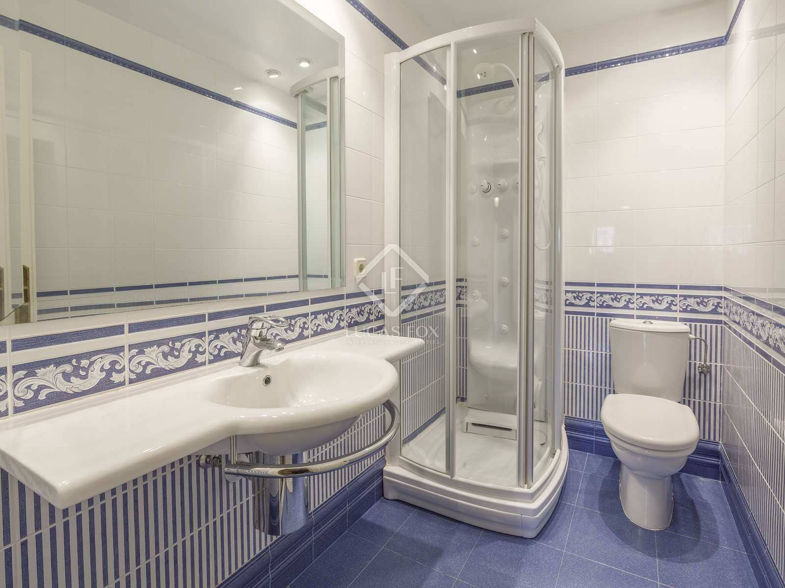 7 soveværelse Villa til salg i La Pobla de Vallbona med swimmingpool garage - € 1.950.000 (Ref: 8244413)