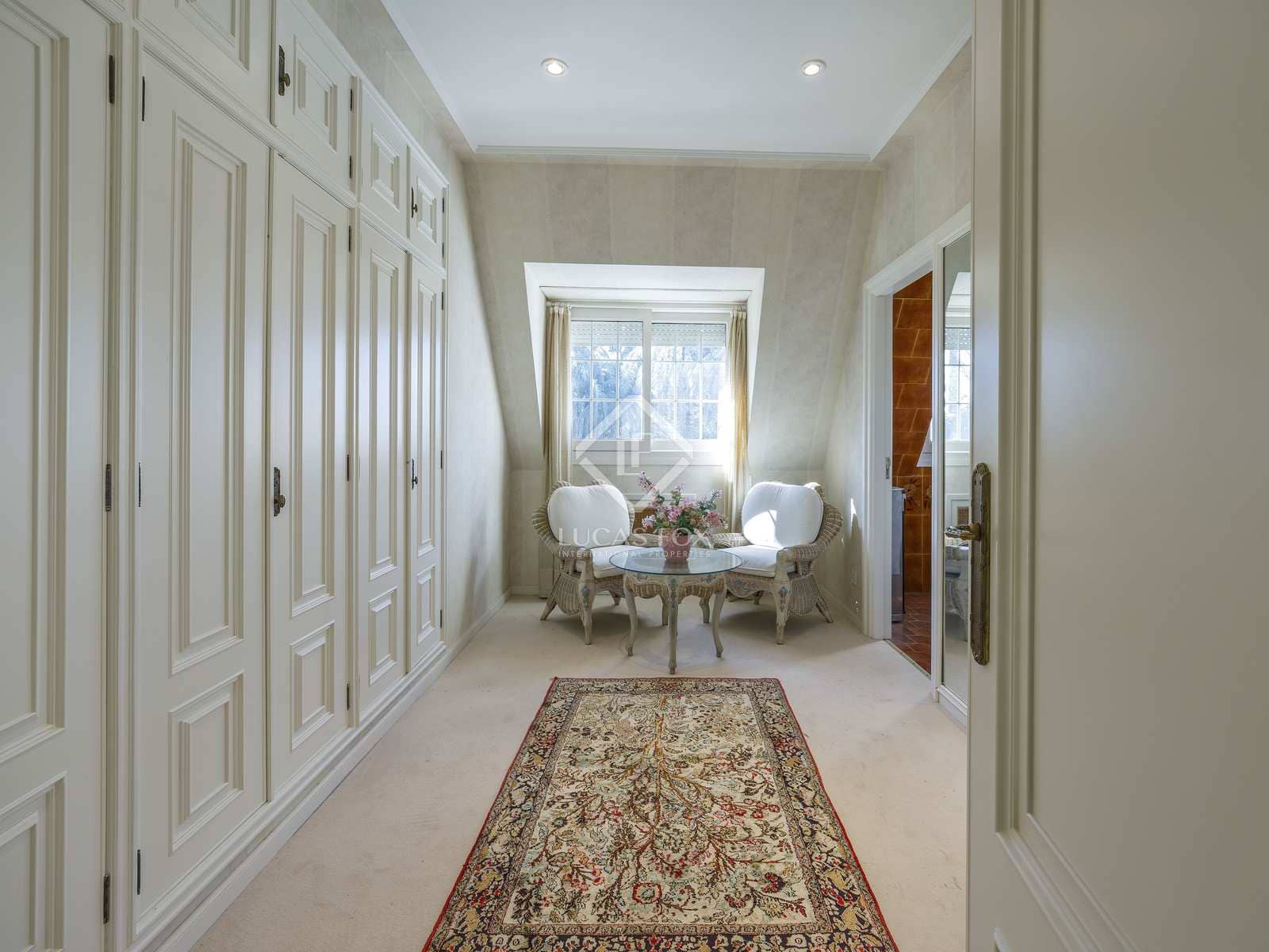 7 soveværelse Villa til salg i La Pobla de Vallbona med swimmingpool garage - € 1.950.000 (Ref: 8244413)