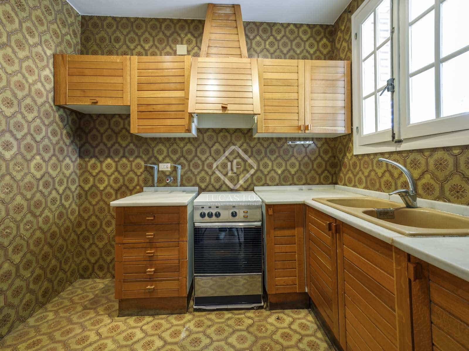 7 soveværelse Villa til salg i La Pobla de Vallbona med swimmingpool garage - € 1.950.000 (Ref: 8244413)