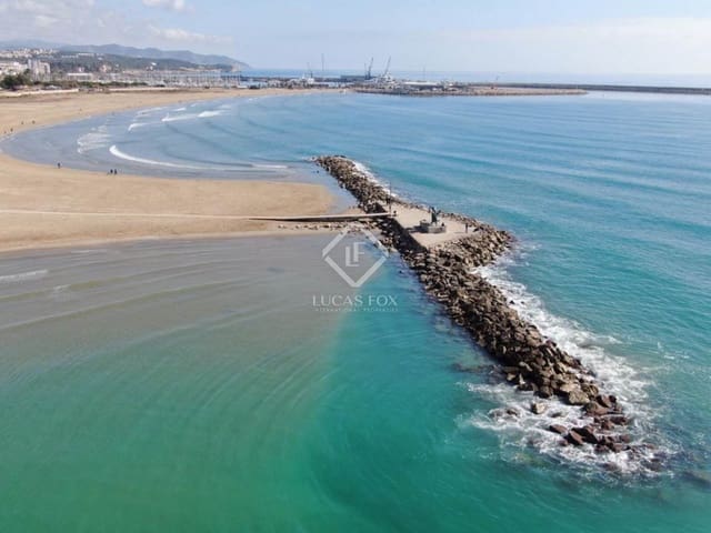 4 soverom Villa til salgs i Vilanova i la Geltrú med svømmebasseng - € 625 000 (Ref: 8244414)