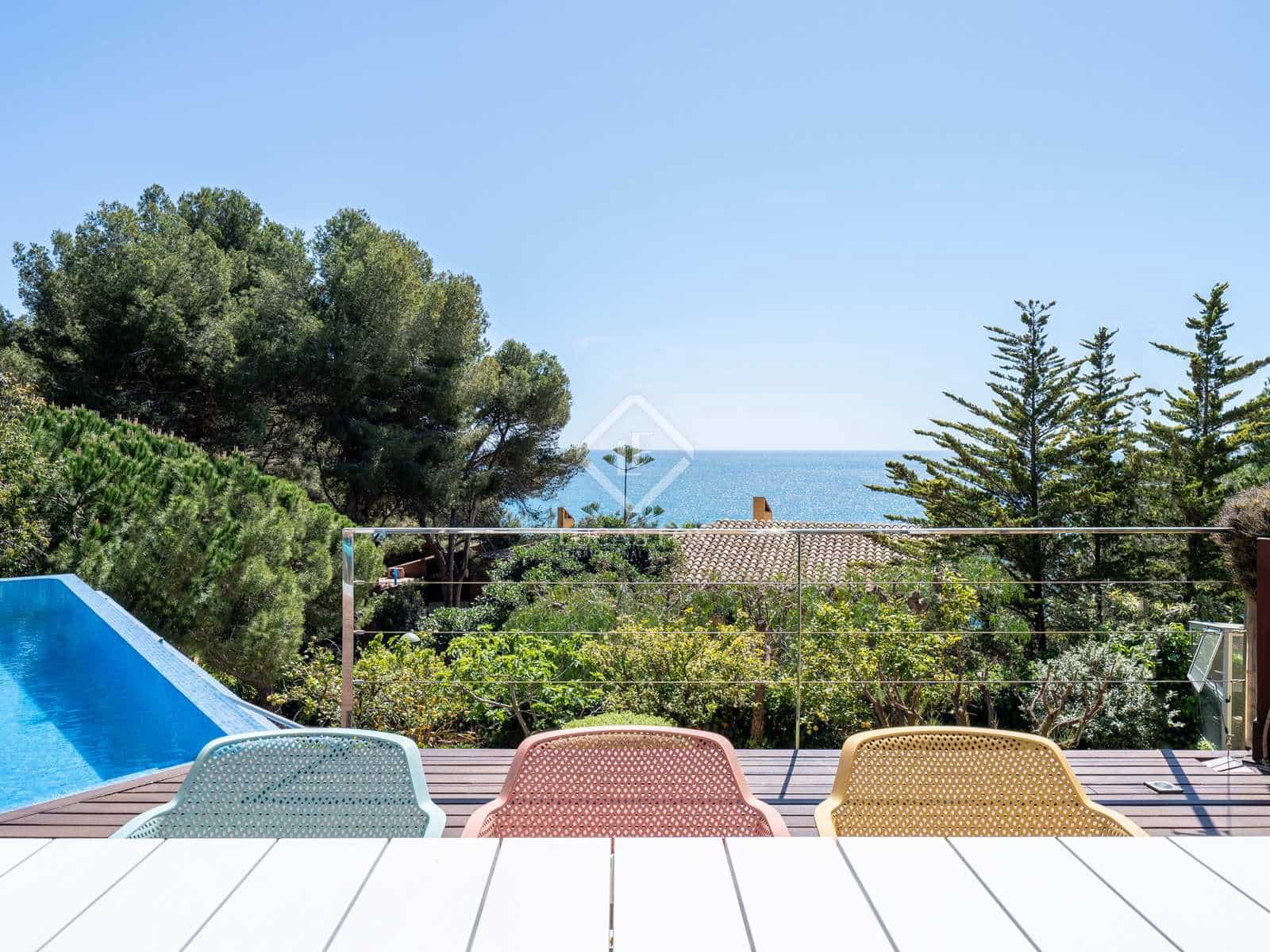 4 slaapkamer Villa te koop in Tamarit met zwembad garage - € 2.490.000 (Ref: 8246471)