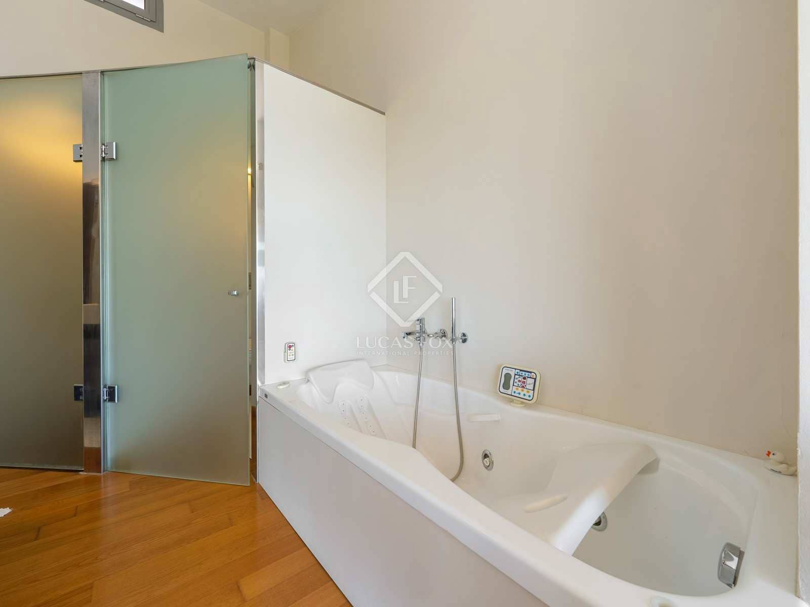 4 slaapkamer Villa te koop in Tamarit met zwembad garage - € 2.490.000 (Ref: 8246471)