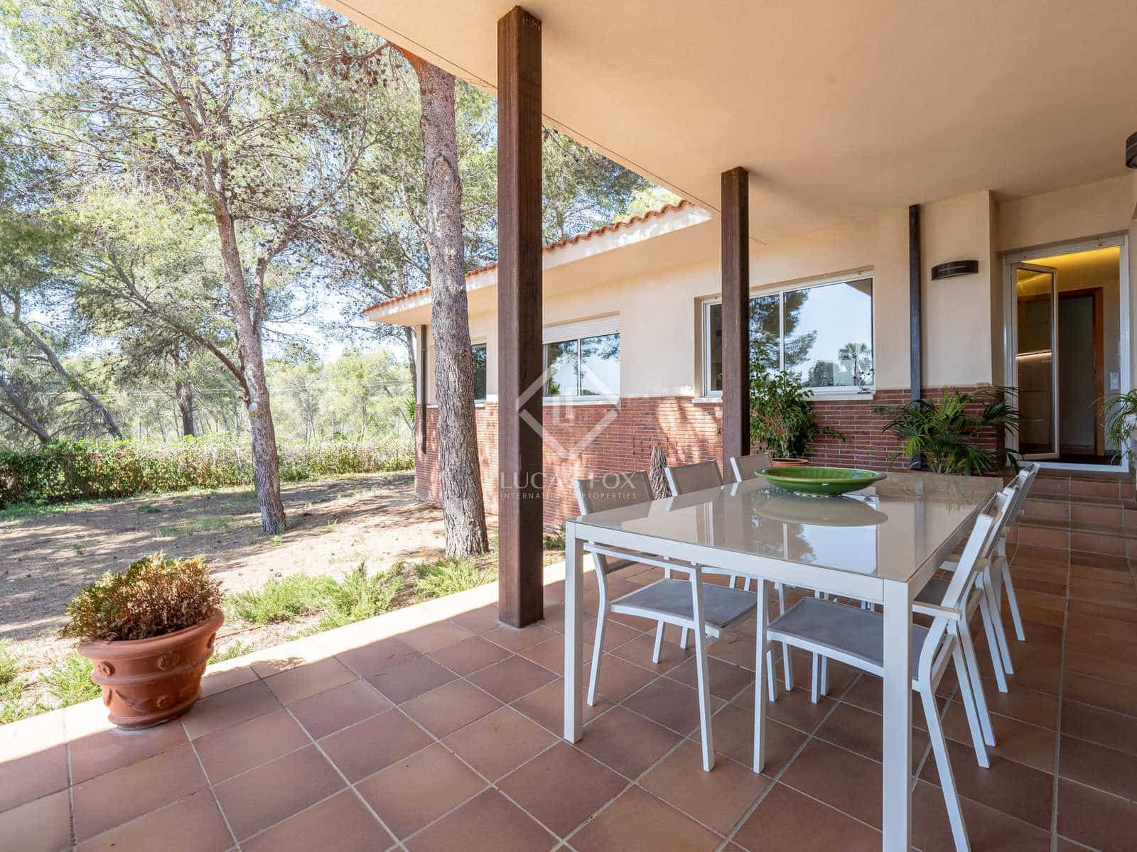5 soveværelse Villa til salg i Tarragona by med garage - € 945.000 (Ref: 8248395)