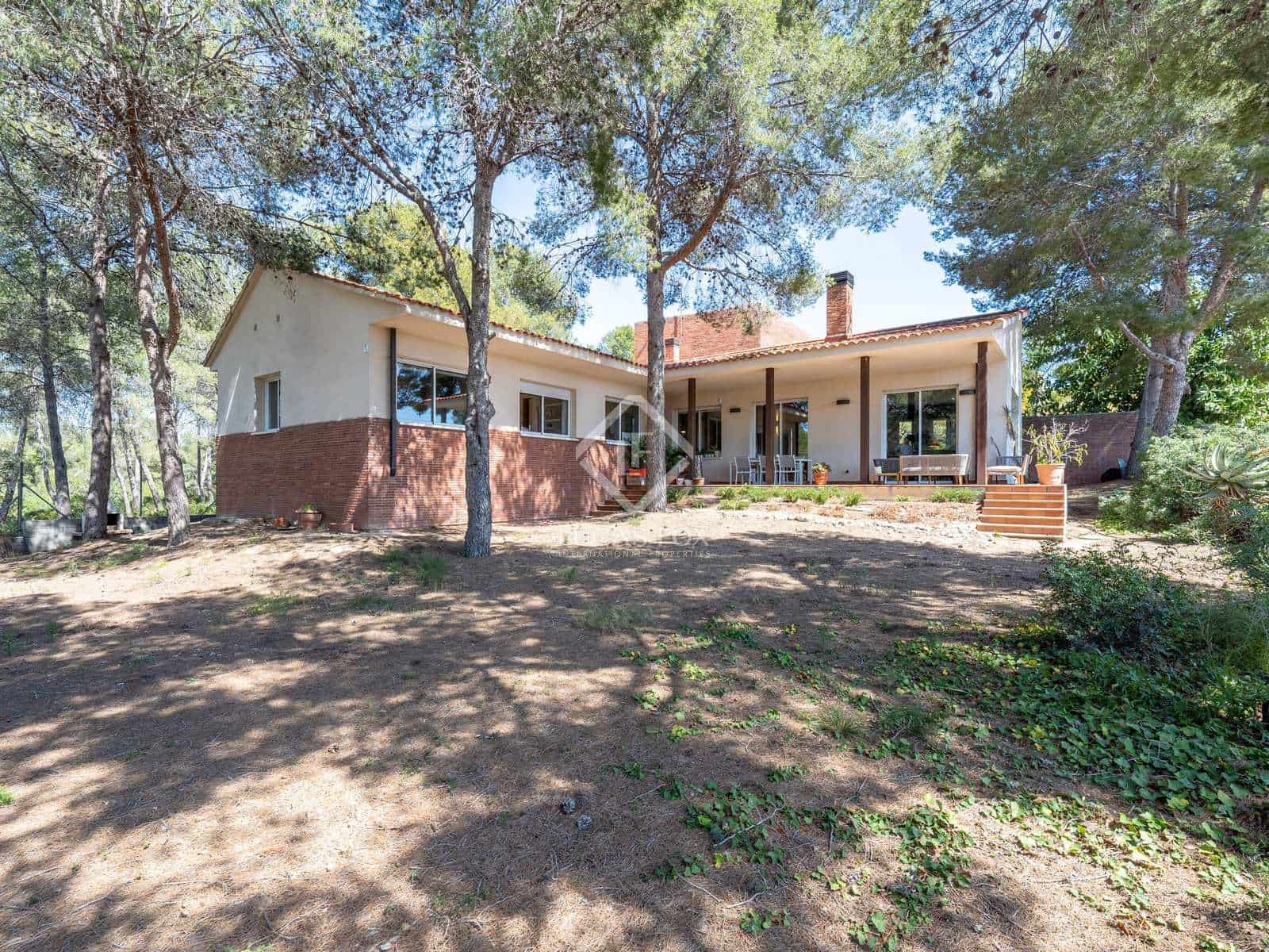 5 soveværelse Villa til salg i Tarragona by med garage - € 945.000 (Ref: 8248395)