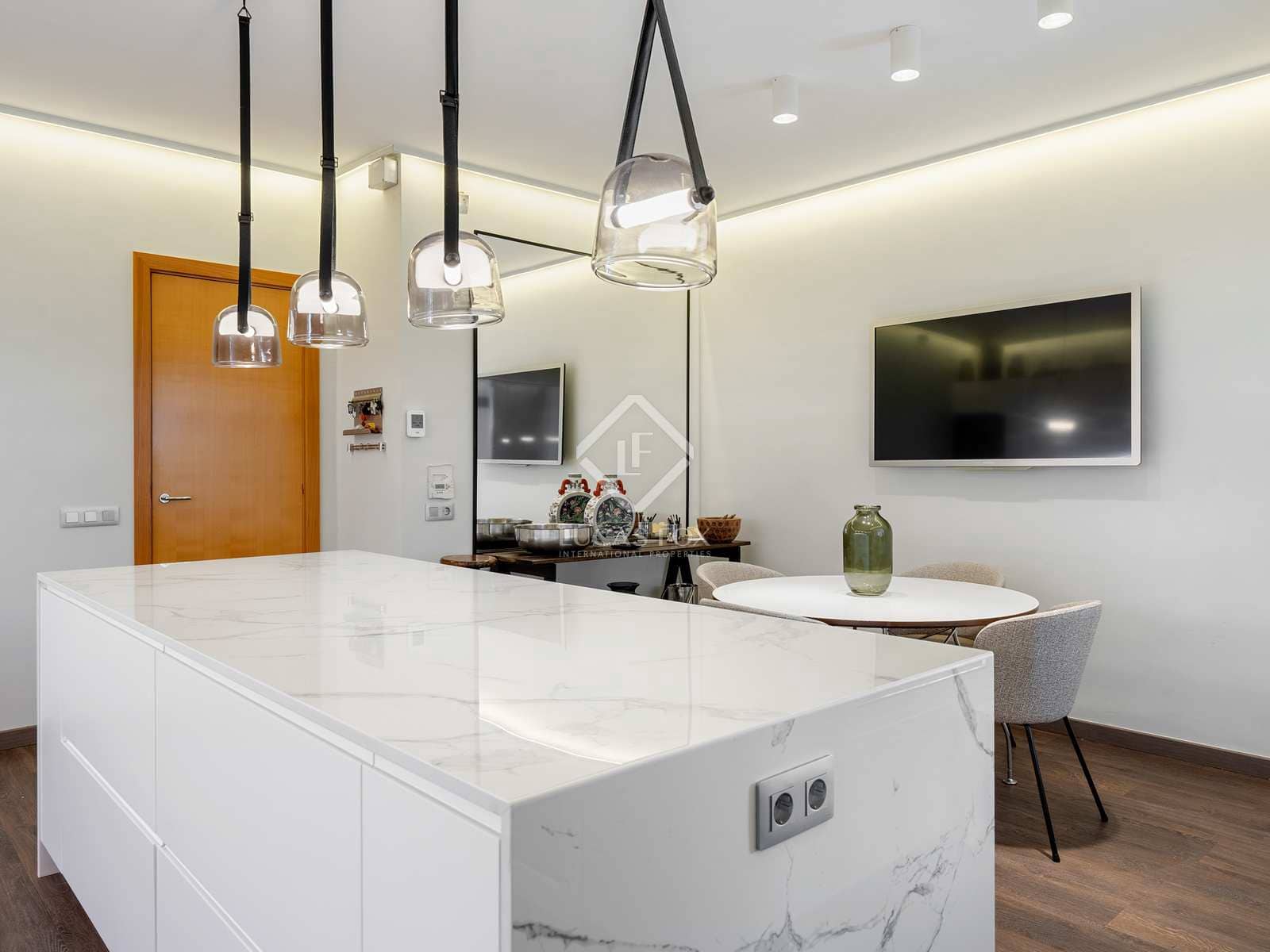 5 soveværelse Villa til salg i Tarragona by med garage - € 945.000 (Ref: 8248395)