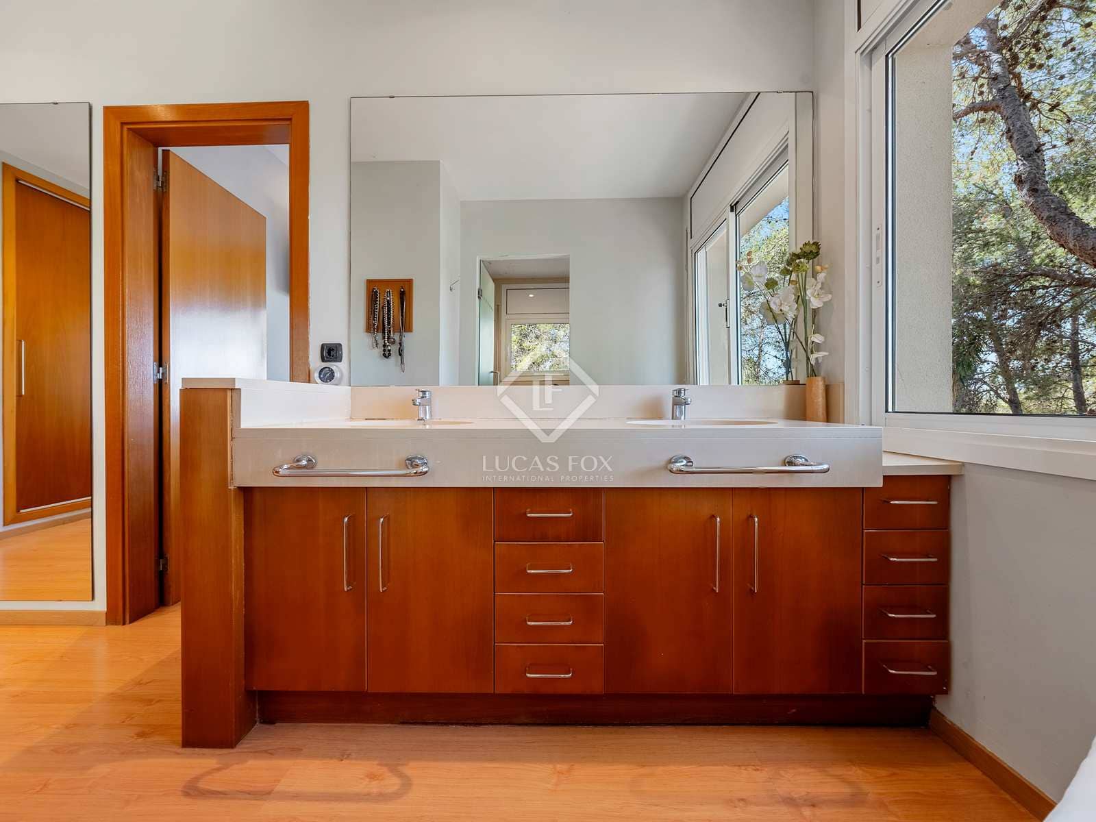 5 soveværelse Villa til salg i Tarragona by med garage - € 945.000 (Ref: 8248395)