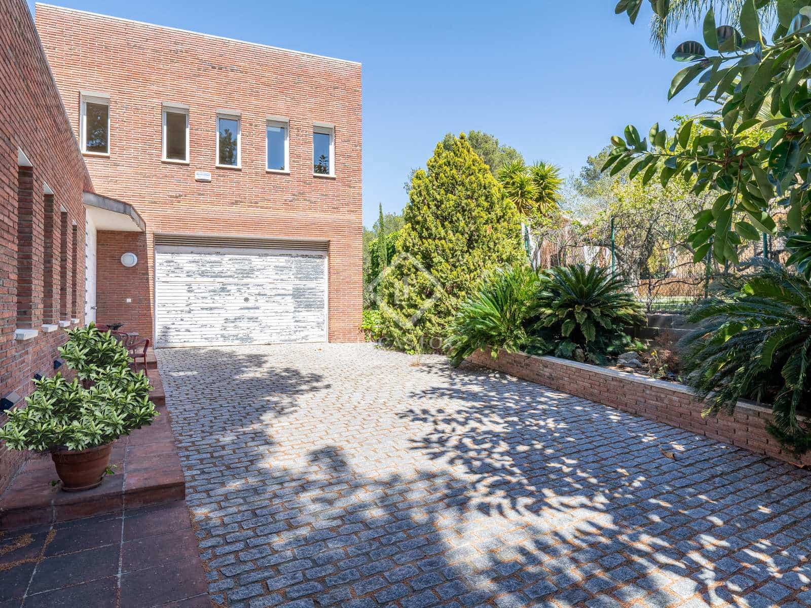 5 soveværelse Villa til salg i Tarragona by med garage - € 945.000 (Ref: 8248395)