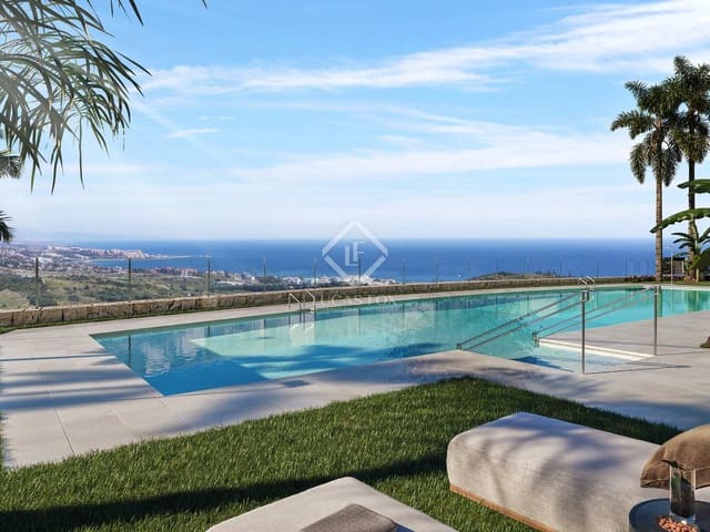 3 bedroom Apartment for sale in Casares with garage - € 1,021,000 (Ref: 8253033)