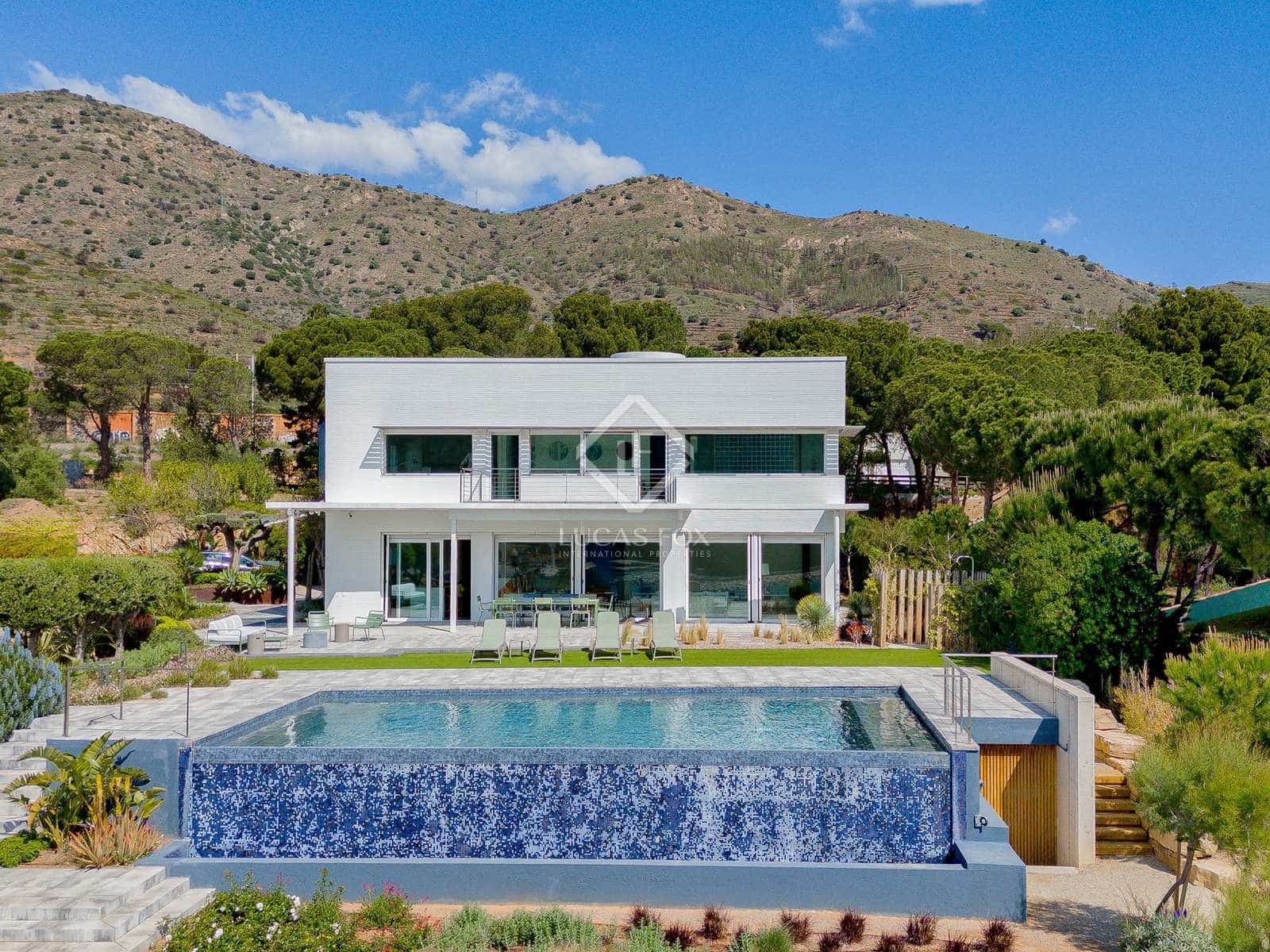 6 soveværelse Villa til salg i Colera med swimmingpool garage - € 2.950.000 (Ref: 8254657)