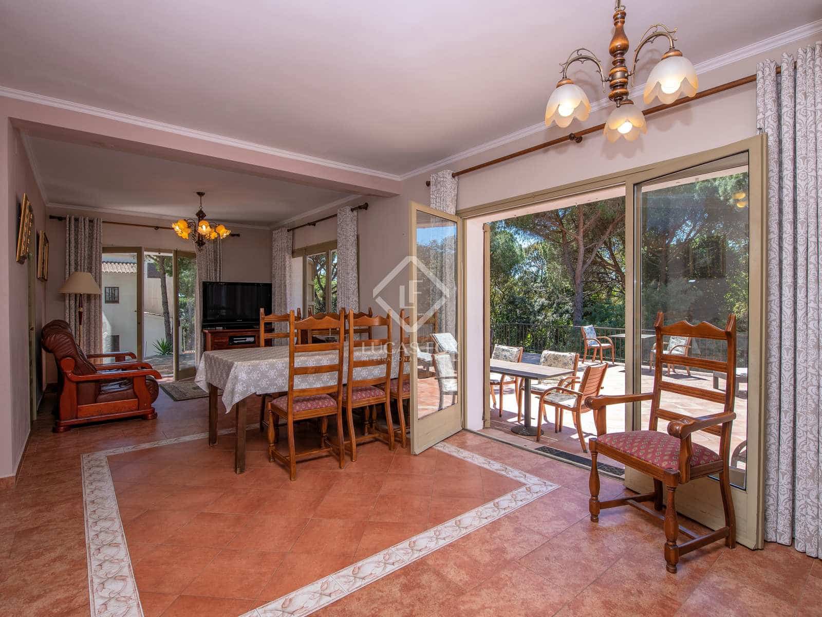 8 sypialnia Willa na sprzedaż w Platja d'Aro z garażem - 1 500 000 € (Ref: 8255011)