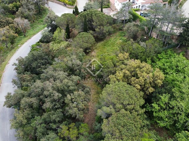 Building Plot for sale in Platja d'Aro, Castell-Platja d'Aro - € 170,000 (Ref: 8263808)