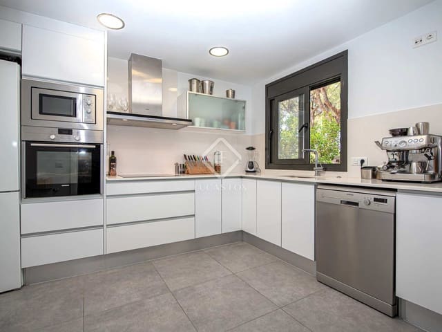 5 quarto Moradia para venda em Platja d'Aro, Castell-Platja d'Aro com garagem - 950 000 € (Ref: 8270609)