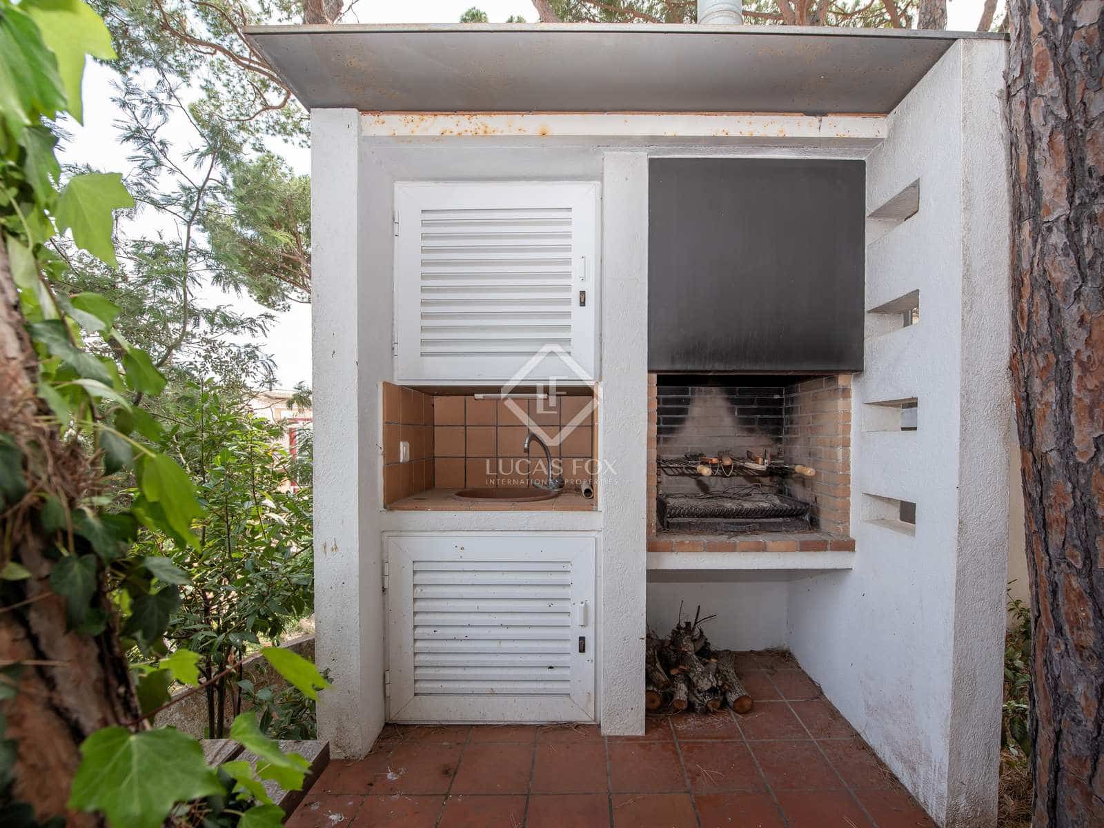 5 soveværelse Villa til salg i Platja d'Aro med garage - € 950.000 (Ref: 8270609)