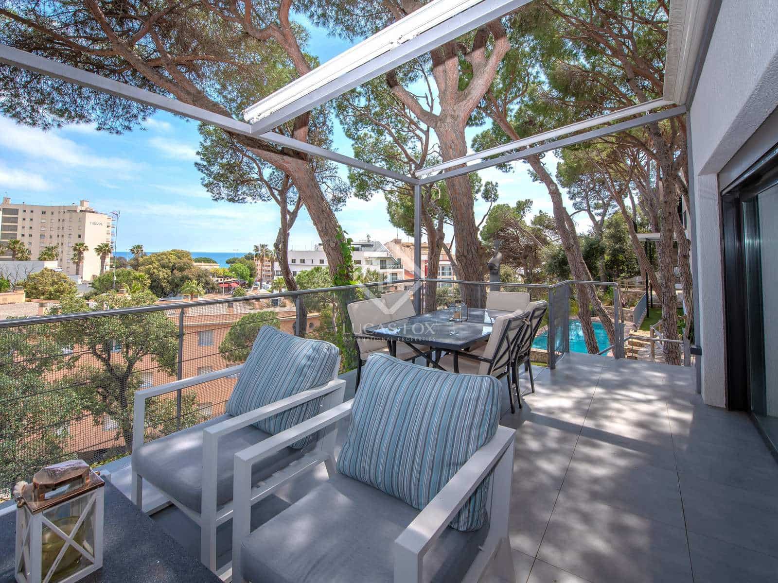 5 soveværelse Villa til salg i Platja d'Aro med garage - € 950.000 (Ref: 8270609)