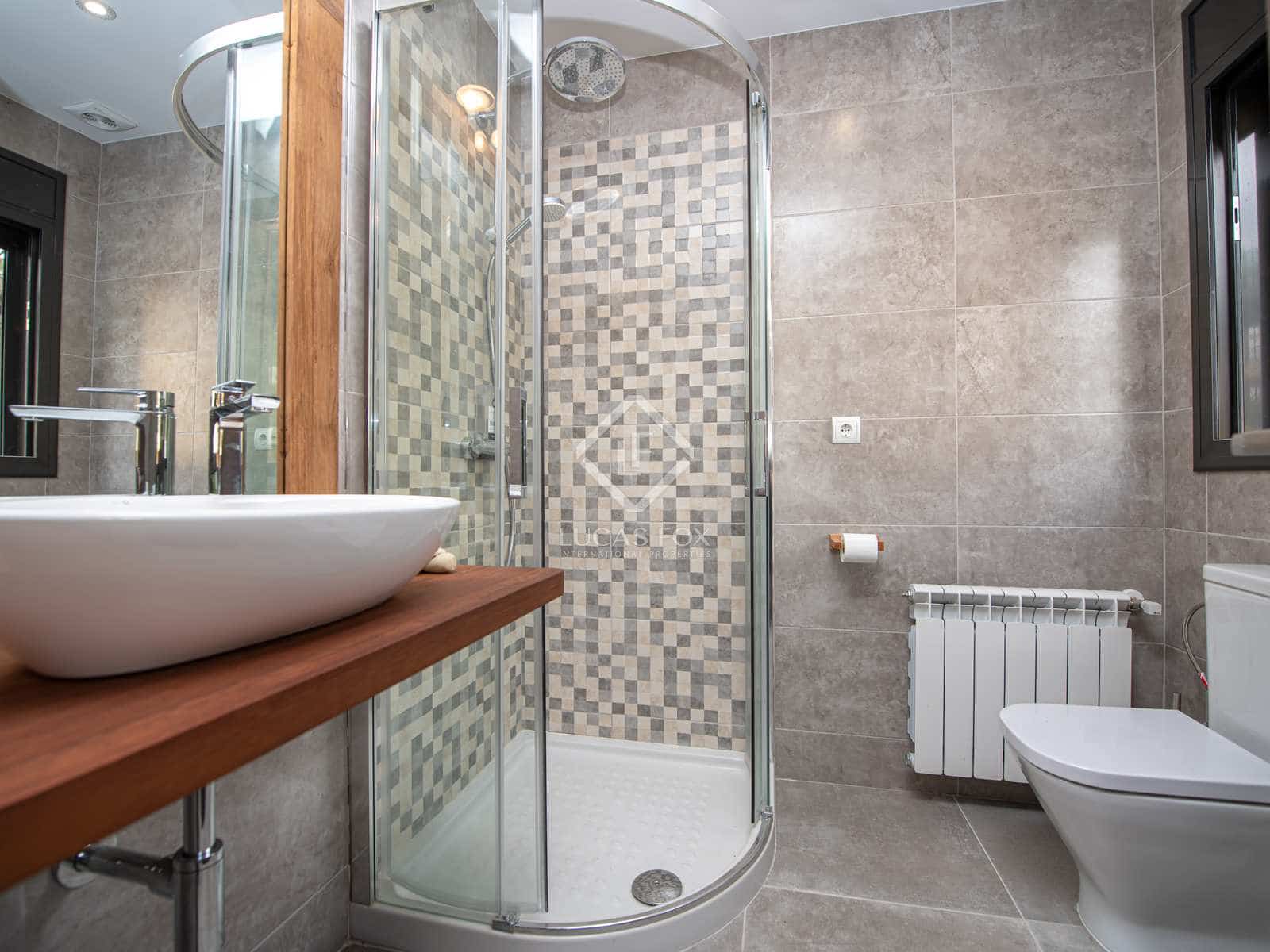 5 soveværelse Villa til salg i Platja d'Aro med garage - € 950.000 (Ref: 8270609)