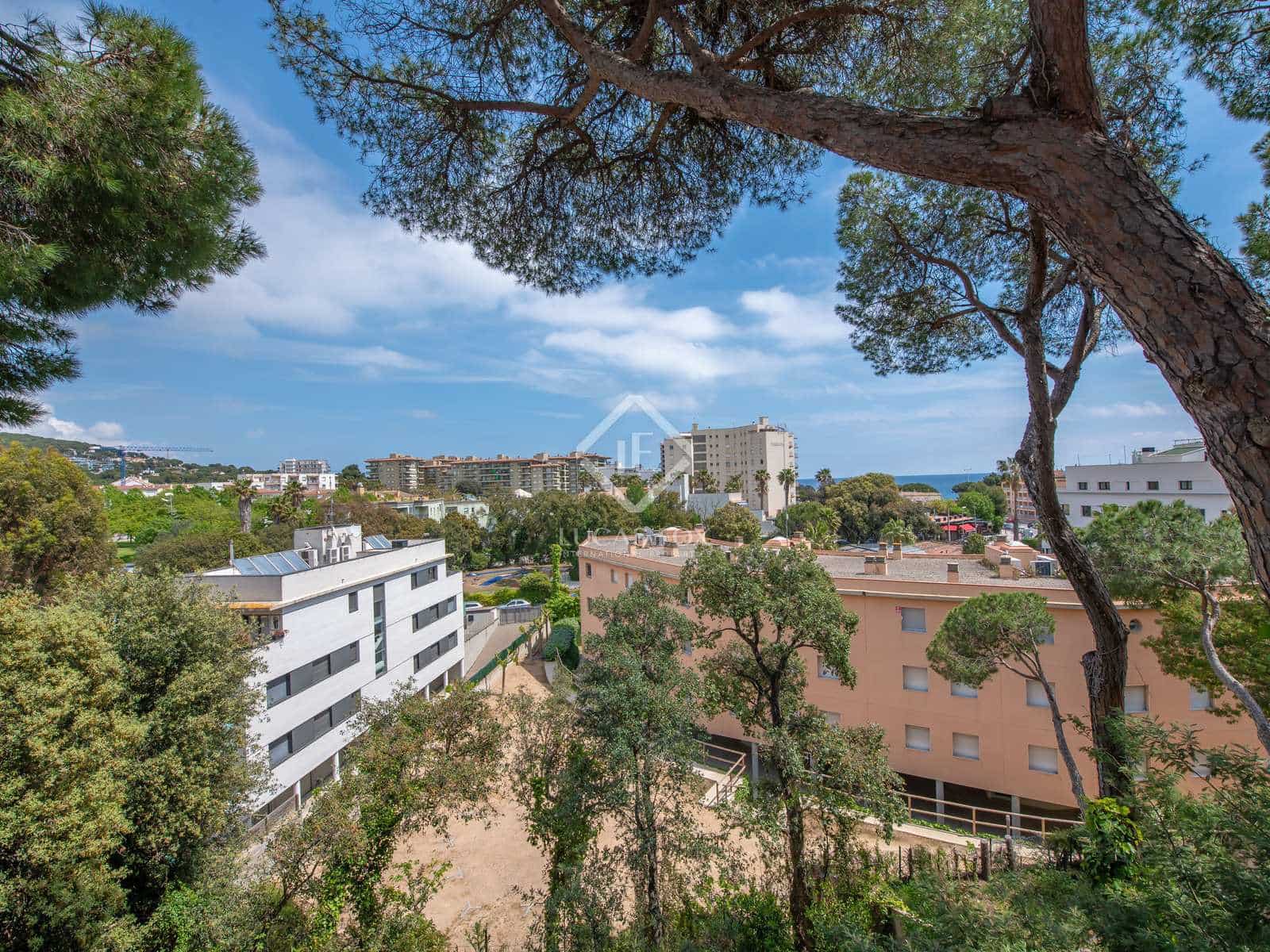 5 soveværelse Villa til salg i Platja d'Aro med garage - € 950.000 (Ref: 8270609)