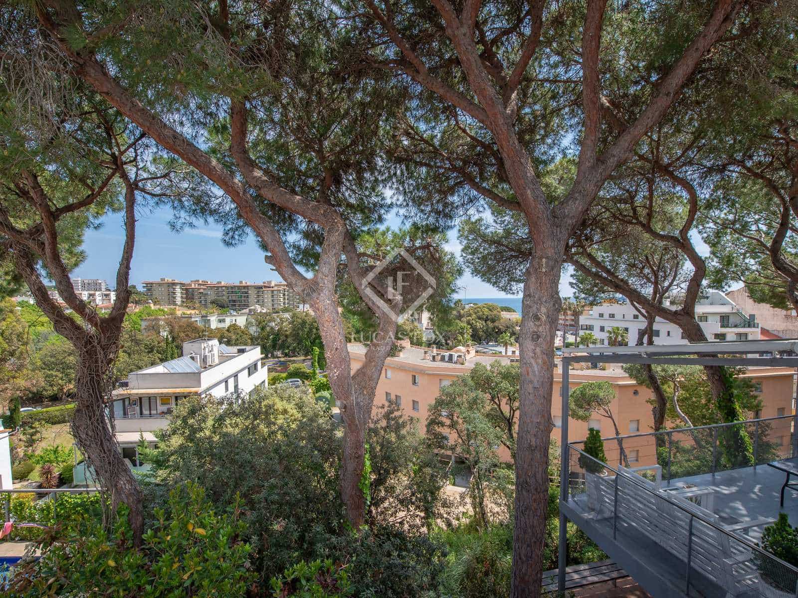 5 soveværelse Villa til salg i Platja d'Aro med garage - € 950.000 (Ref: 8270609)