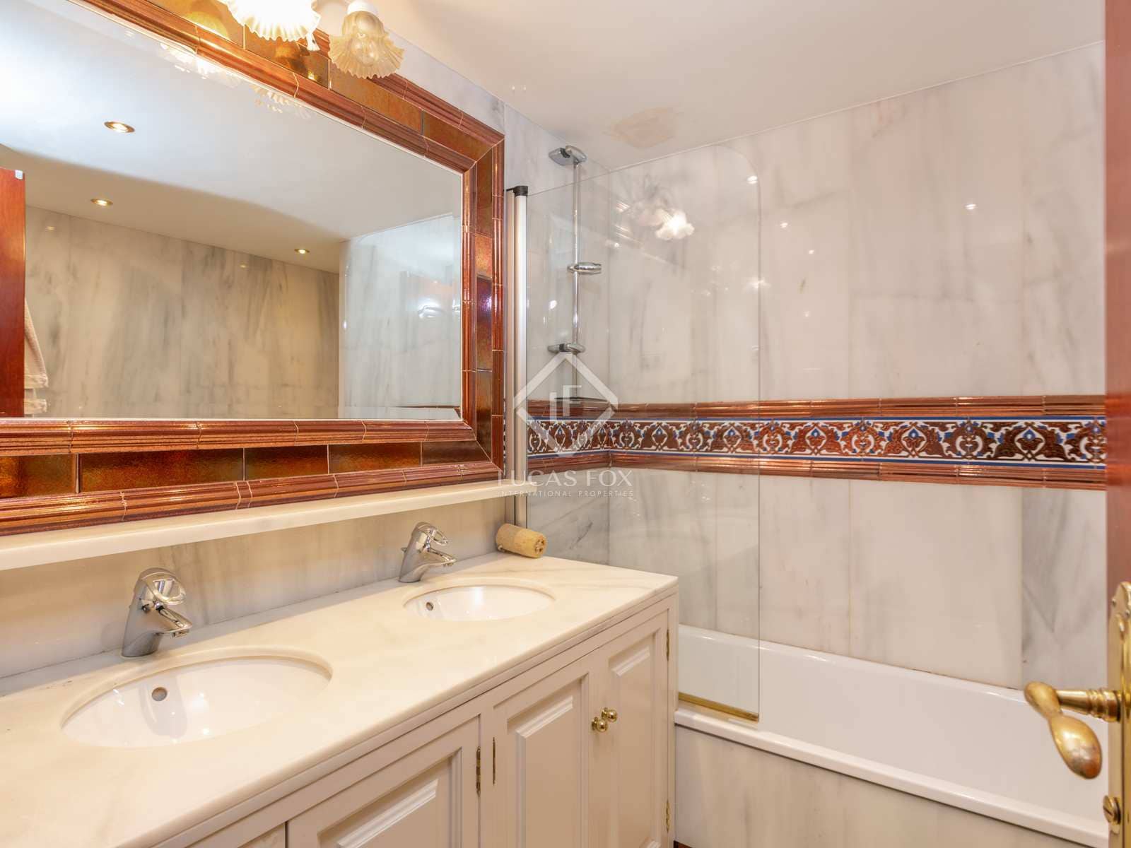 3 chambre Appartement à vendre à Malaga ville avec piscine garage - 1 730 000 € (Ref: 8270812)