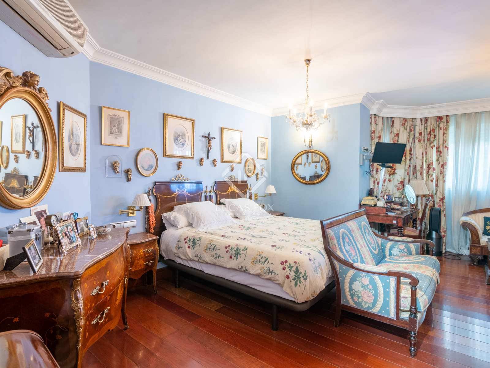 3 chambre Appartement à vendre à Malaga ville avec piscine garage - 1 730 000 € (Ref: 8270812)