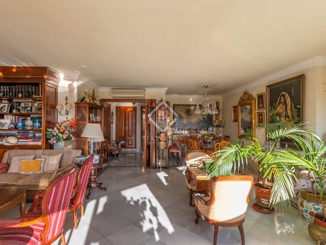 3 slaapkamer Appartement te koop in La Malagueta, Málaga stad met zwembad garage - € 1.730.000 (Ref: 8270812)