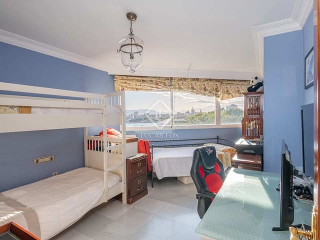 3 slaapkamer Appartement te koop in La Malagueta, Málaga stad met zwembad garage - € 1.730.000 (Ref: 8270812)