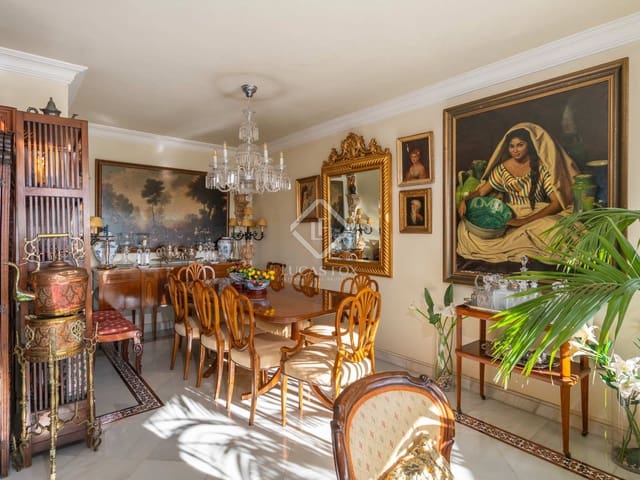 3 slaapkamer Appartement te koop in La Malagueta, Málaga stad met zwembad garage - € 1.730.000 (Ref: 8270812)