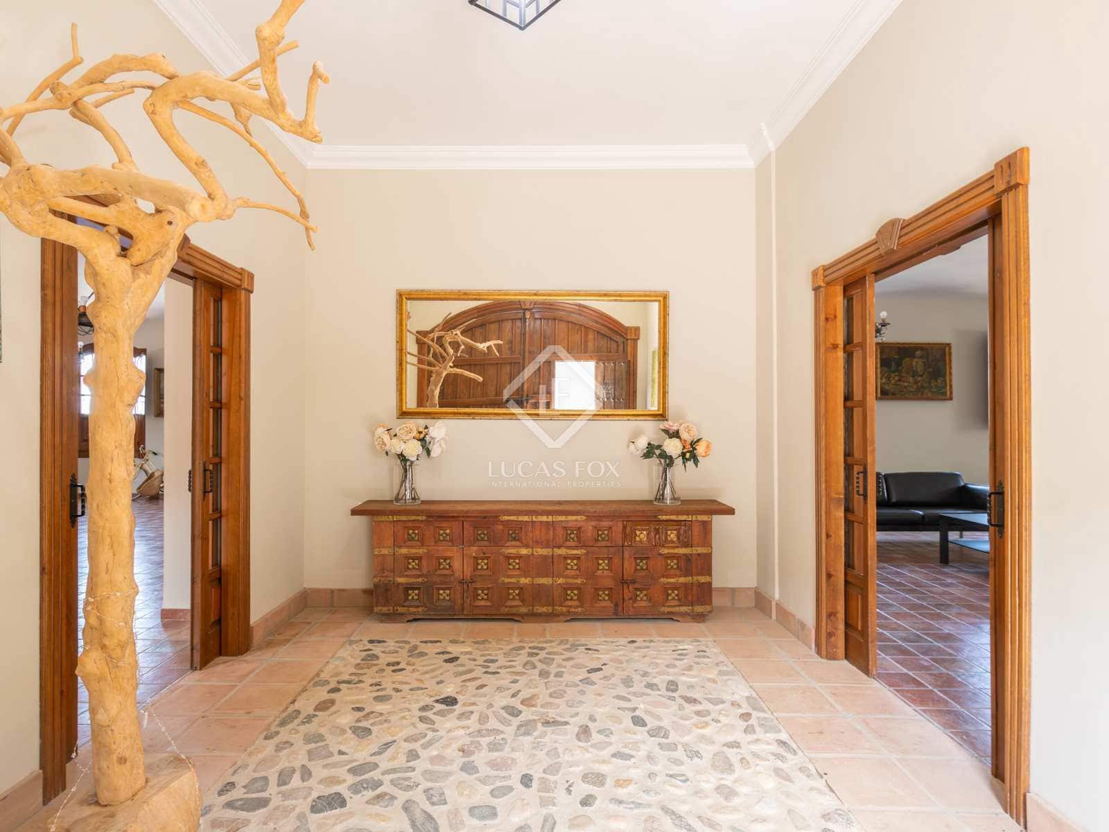 10 sypialnia Finka/Dom wiejski na sprzedaż w Miasto Malaga z basenem garażem - 2 200 000 € (Ref: 8277623)