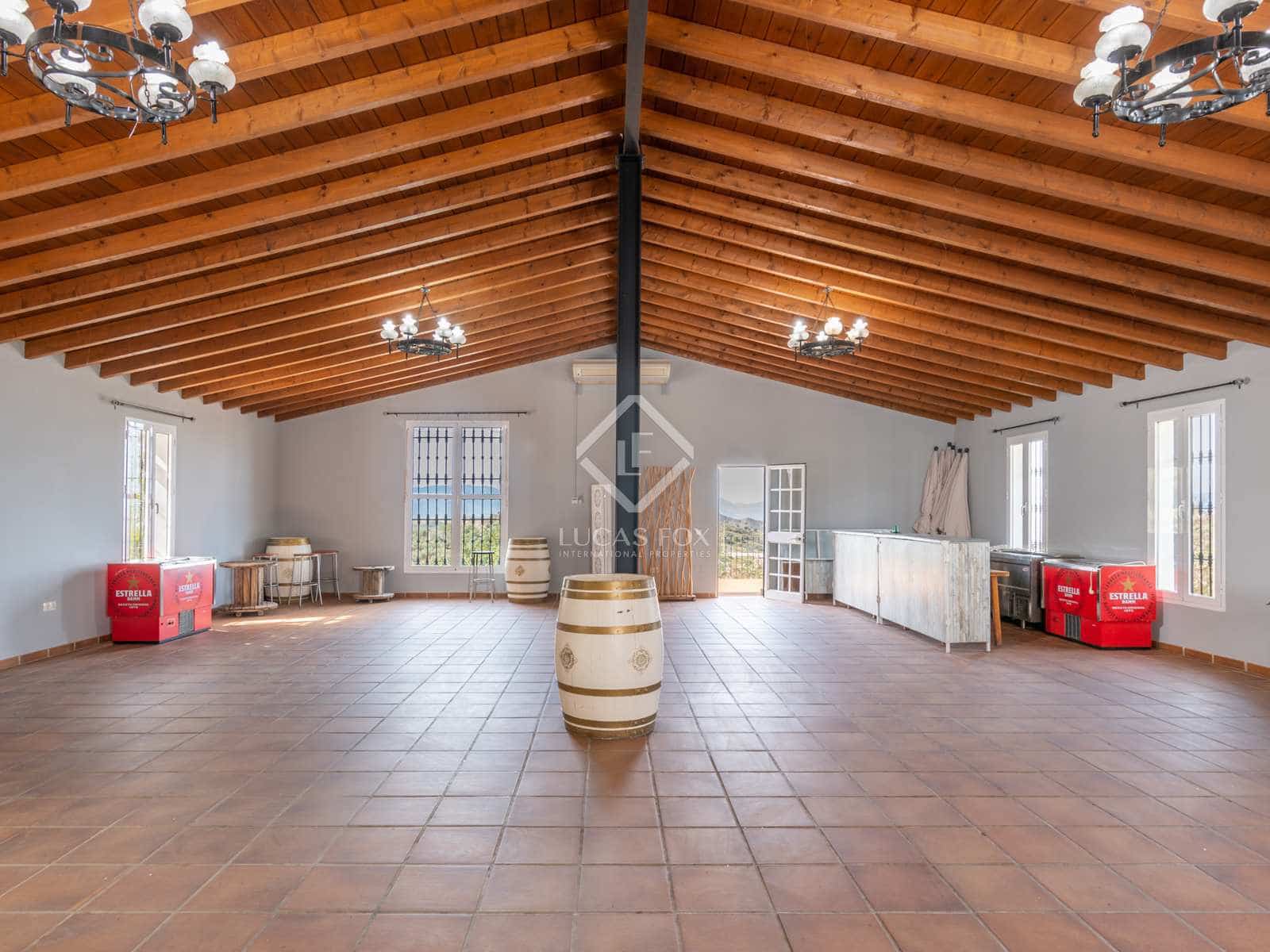 10 sypialnia Finka/Dom wiejski na sprzedaż w Miasto Malaga z basenem garażem - 2 200 000 € (Ref: 8277623)