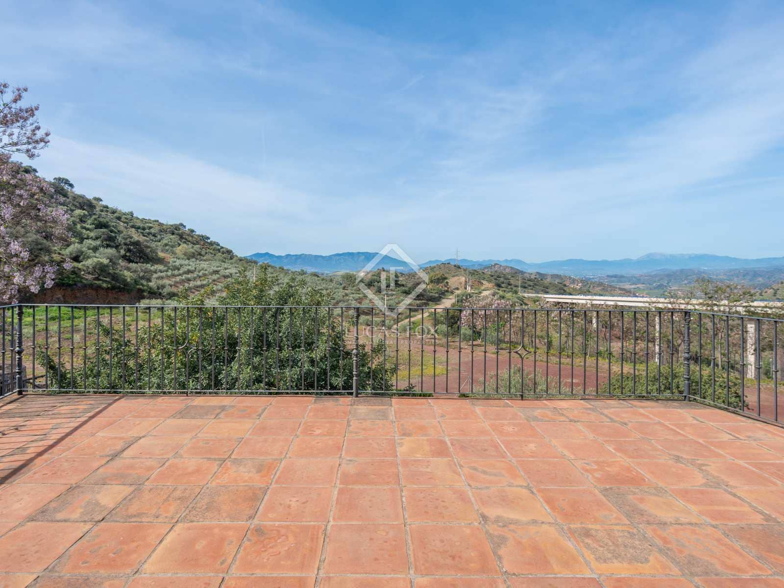 10 sypialnia Finka/Dom wiejski na sprzedaż w Miasto Malaga z basenem garażem - 2 200 000 € (Ref: 8277623)