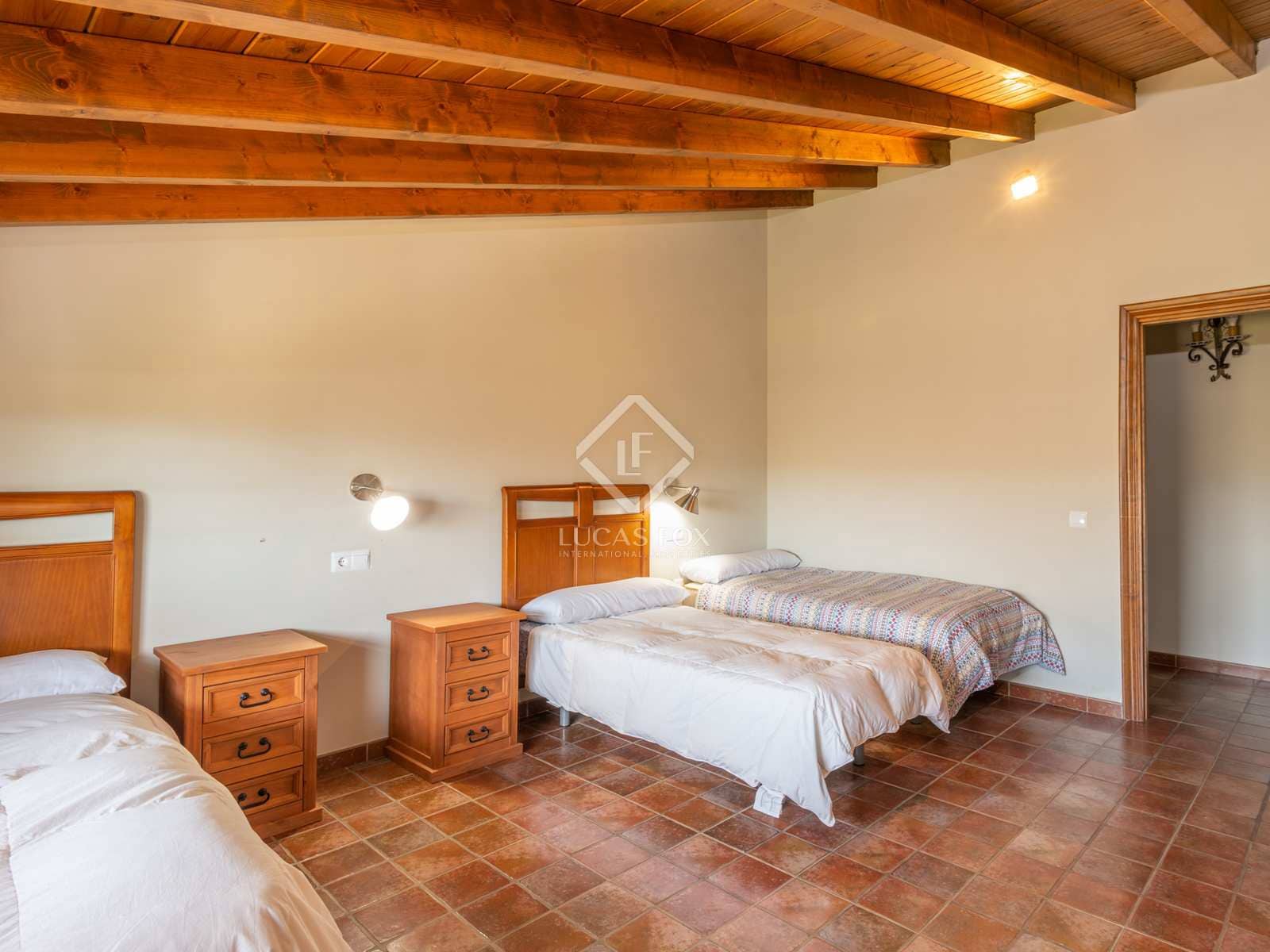 10 sypialnia Finka/Dom wiejski na sprzedaż w Miasto Malaga z basenem garażem - 2 200 000 € (Ref: 8277623)