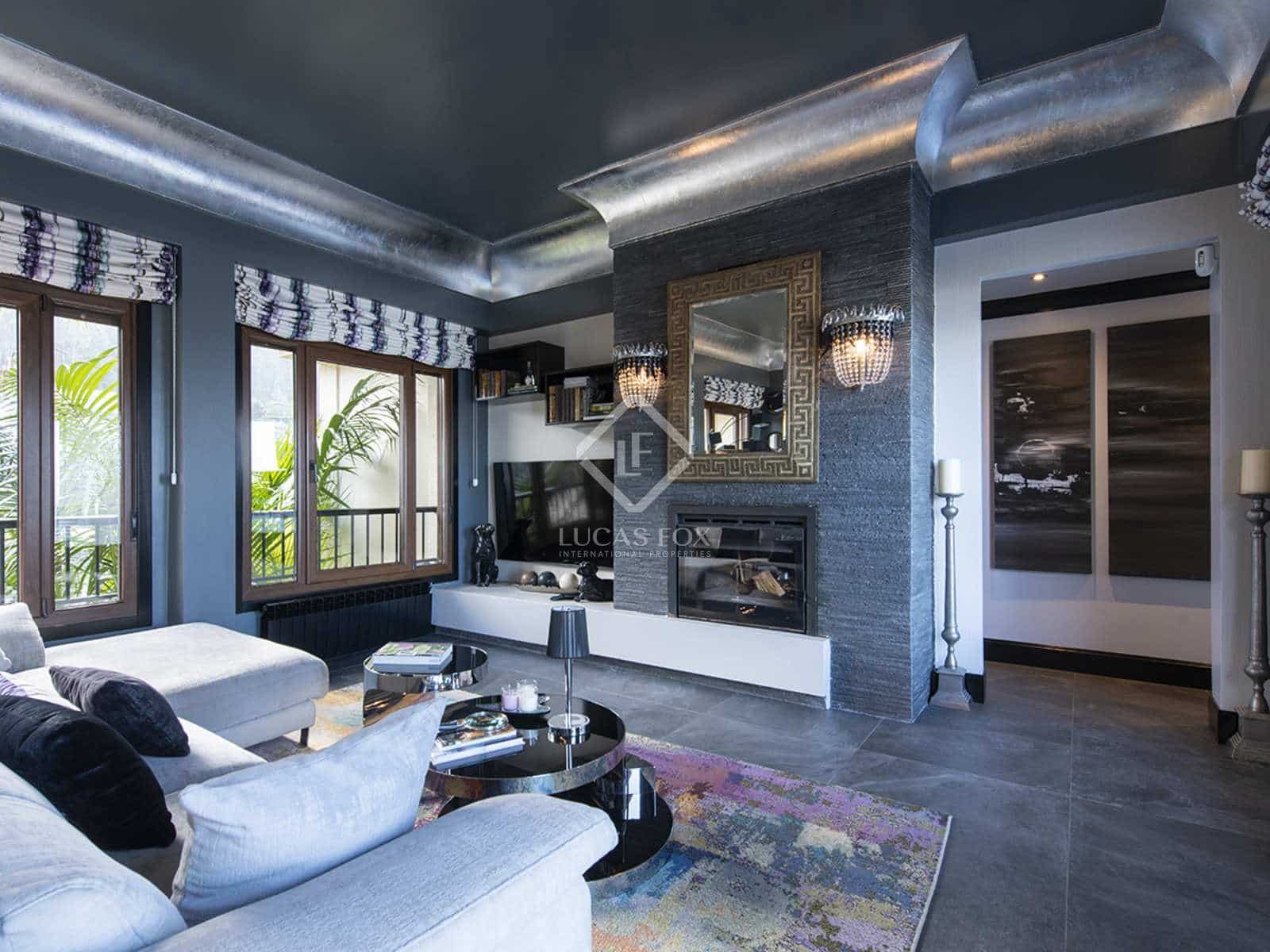 4 soverom Villa til salgs i Oia med svømmebasseng garasje - € 1 800 000 (Ref: 8279833)