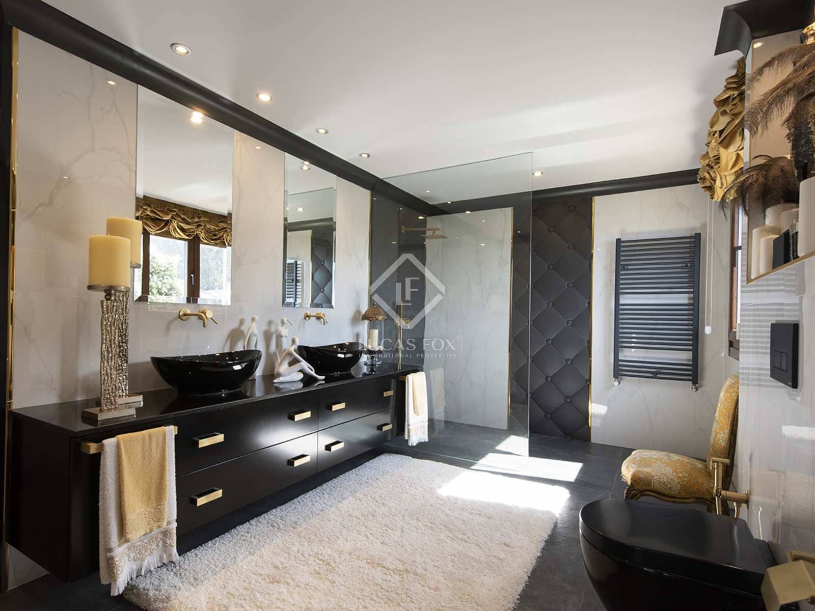 4 soverom Villa til salgs i Oia med svømmebasseng garasje - € 1 800 000 (Ref: 8279833)